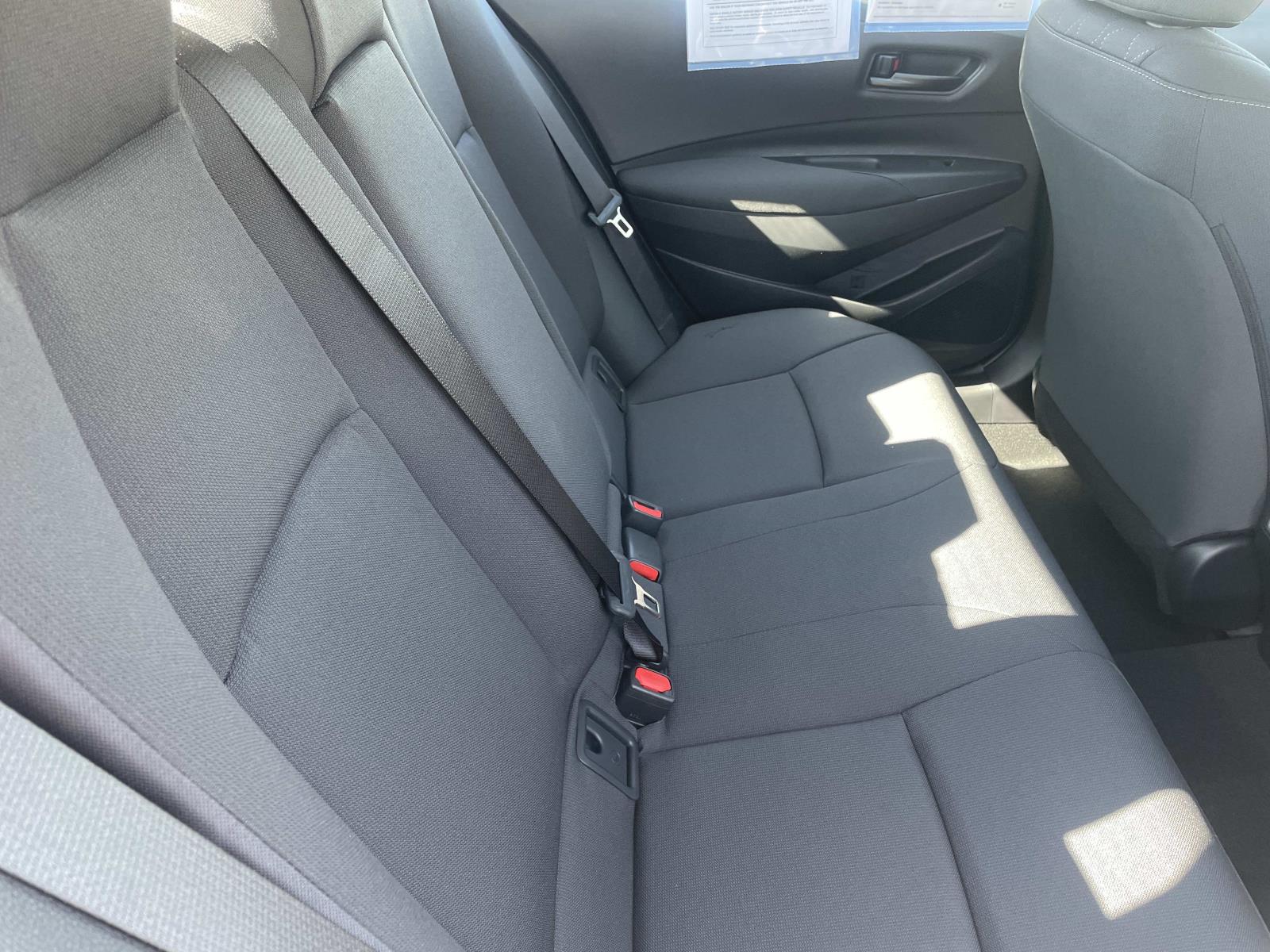 2025 Toyota Corolla LE photo 20