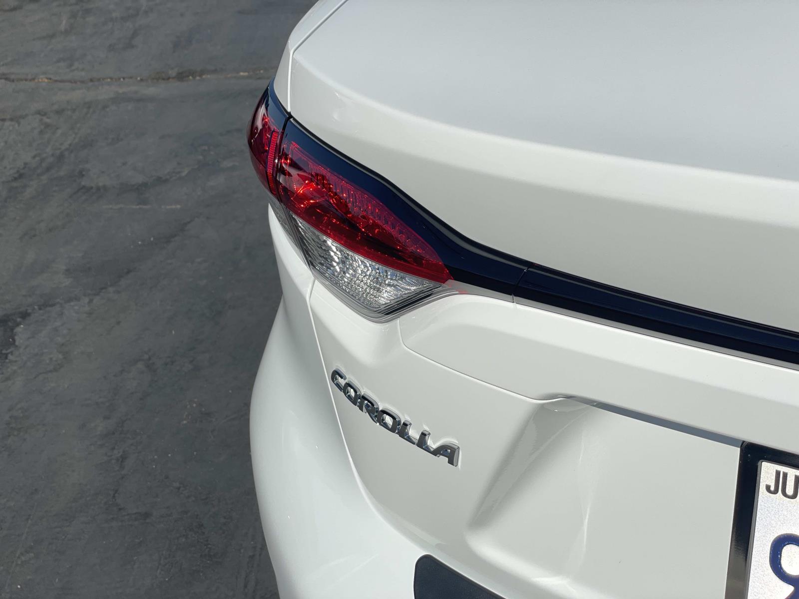 2025 Toyota Corolla LE photo 26