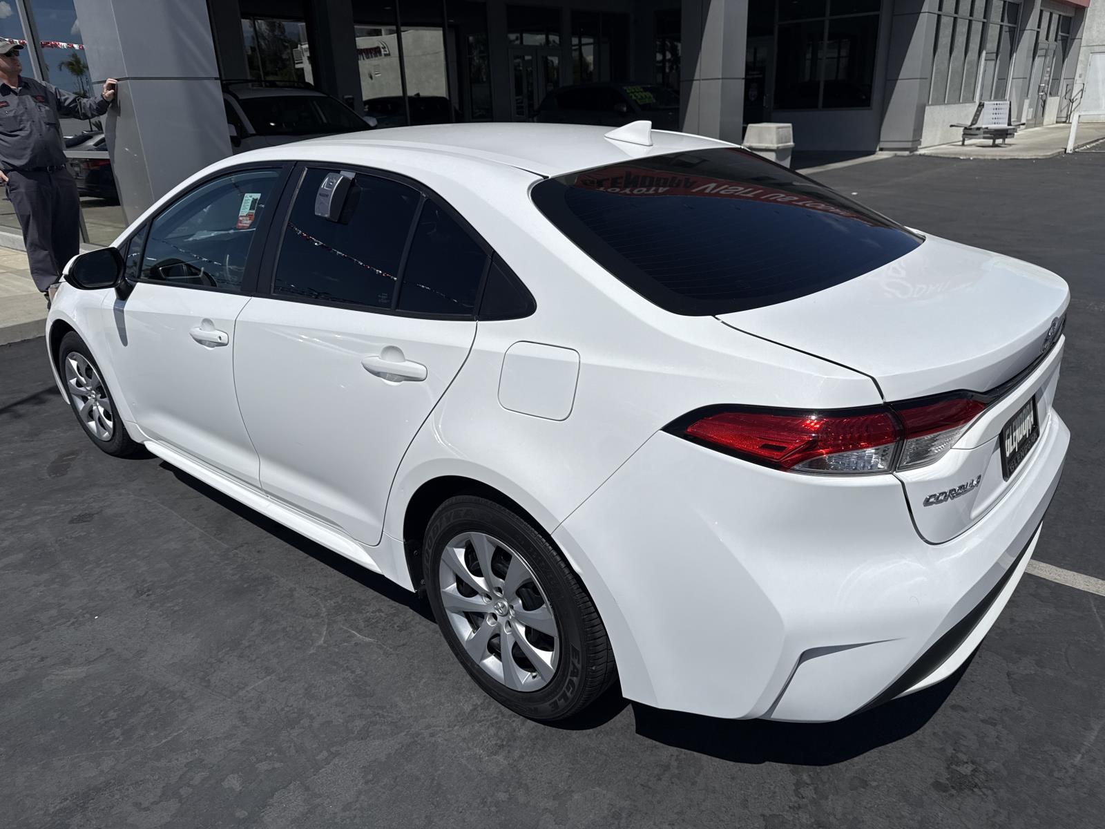 Used 2021 Toyota Corolla LE with VIN 5YFEPMAE3MP230047 for sale in Glendora, CA