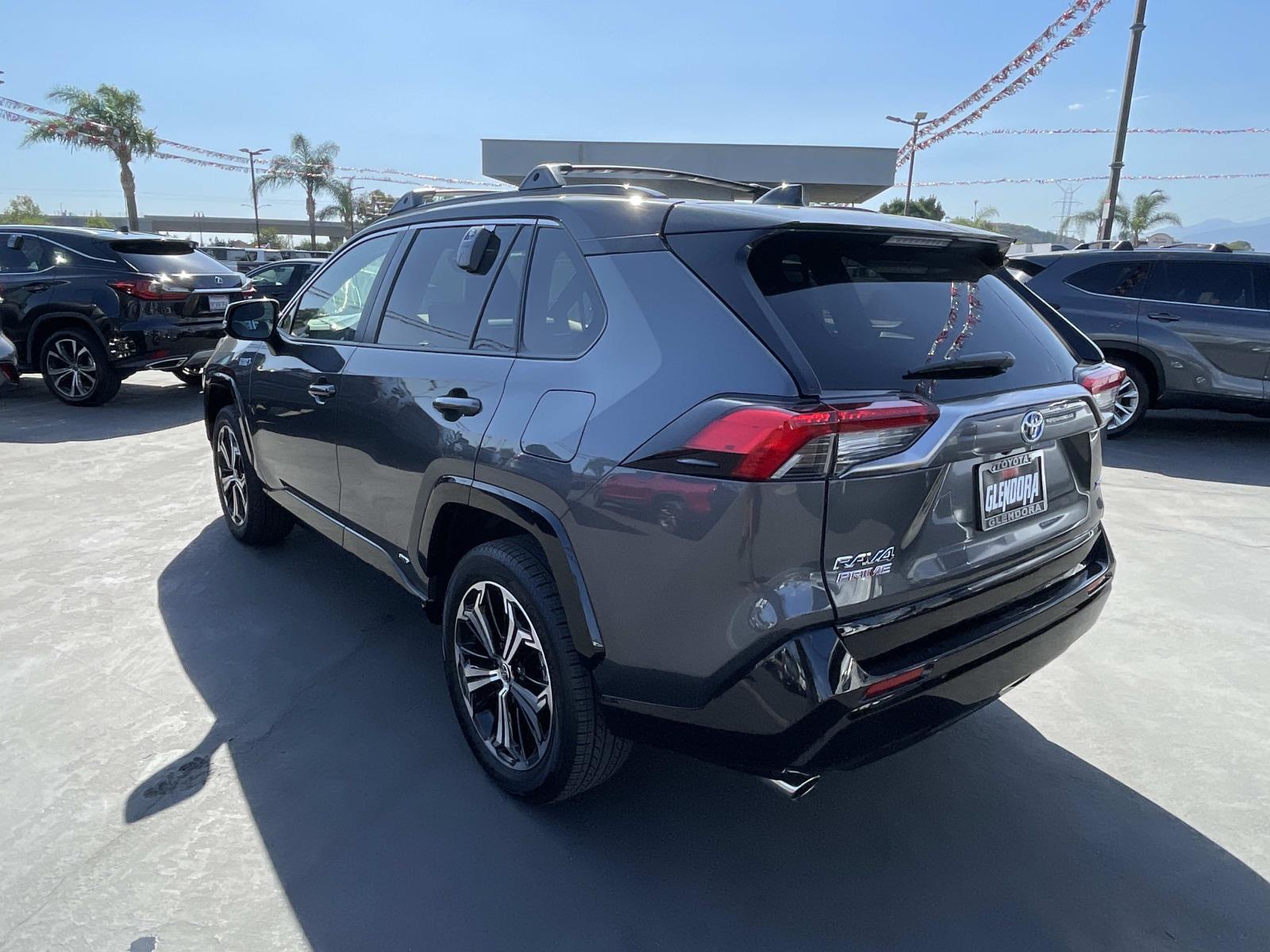 2024 Toyota RAV4 Prime XSE photo 2