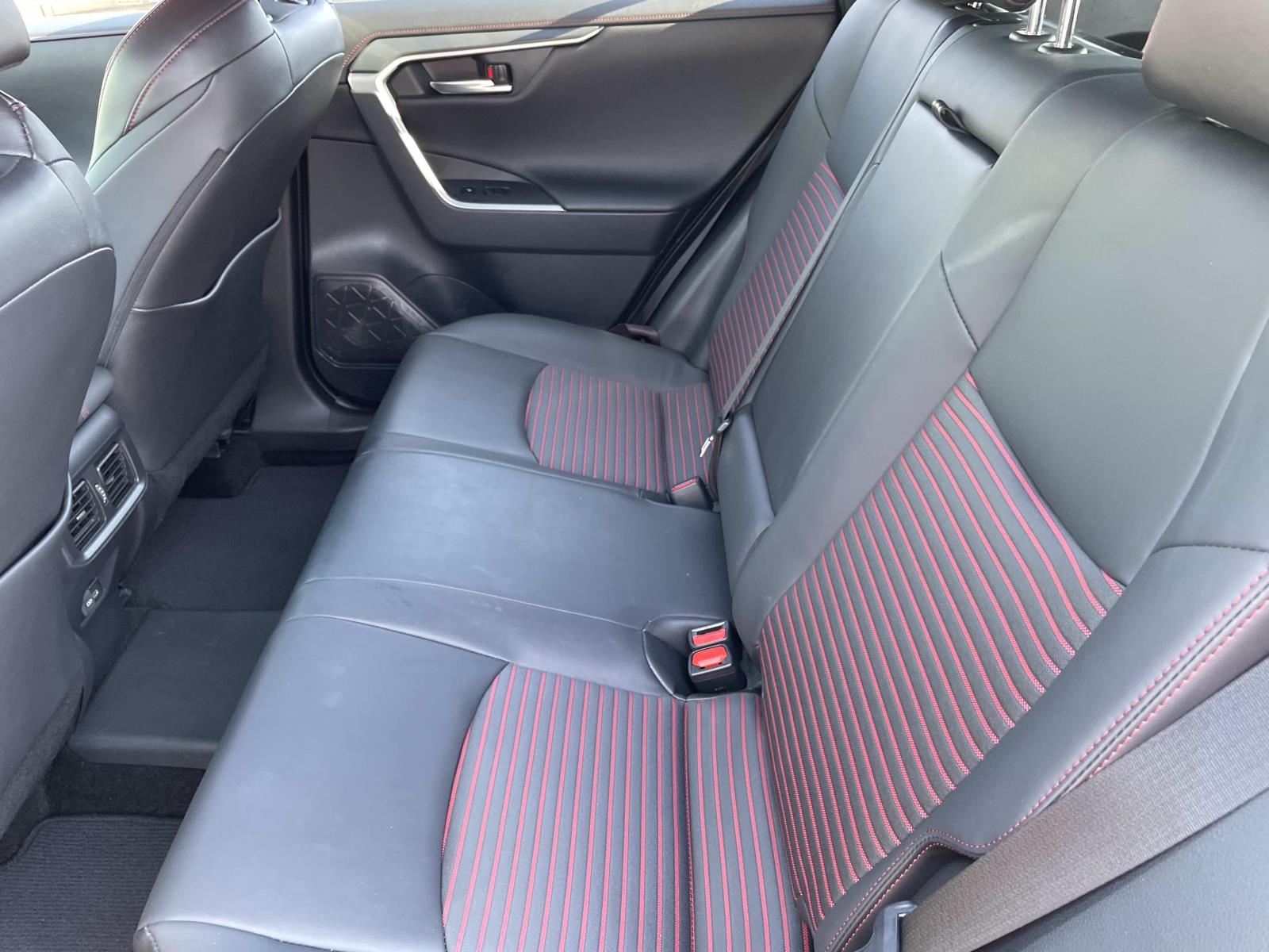 2024 Toyota RAV4 Prime XSE photo 20