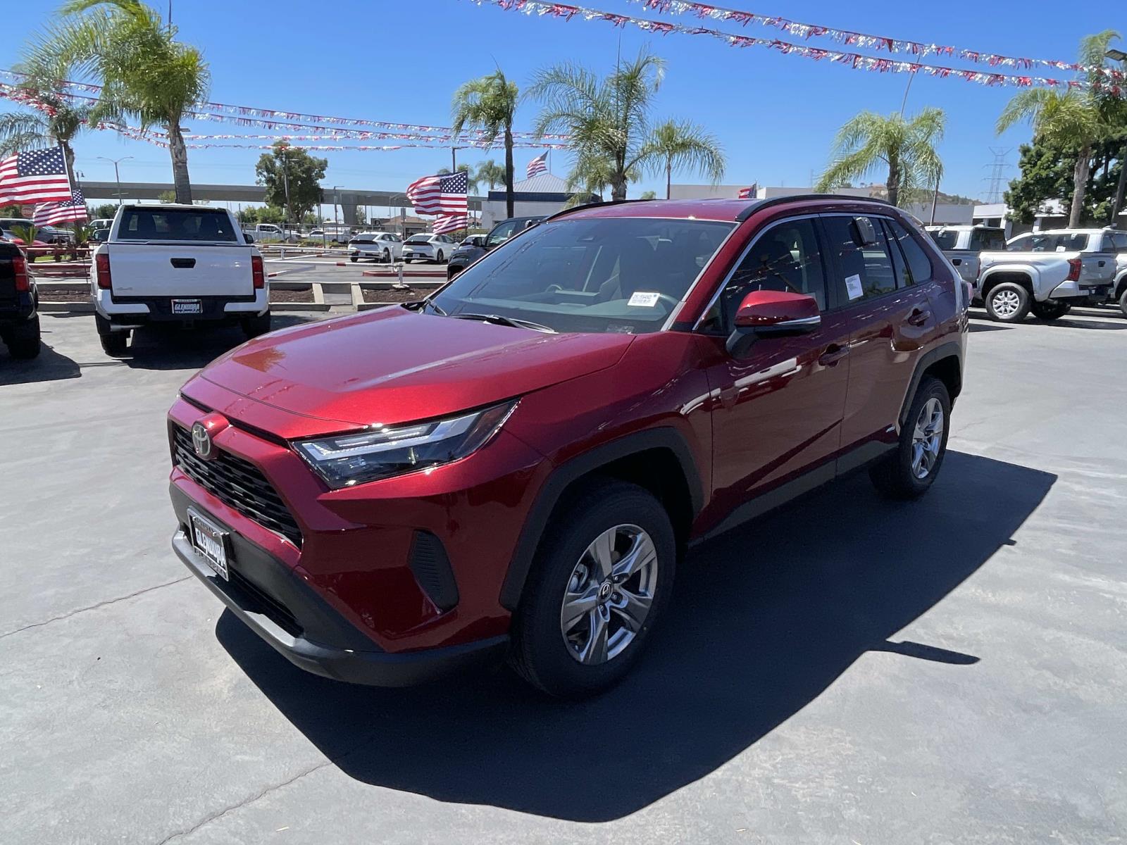 2025 Toyota RAV4 Hybrid LE photo 7