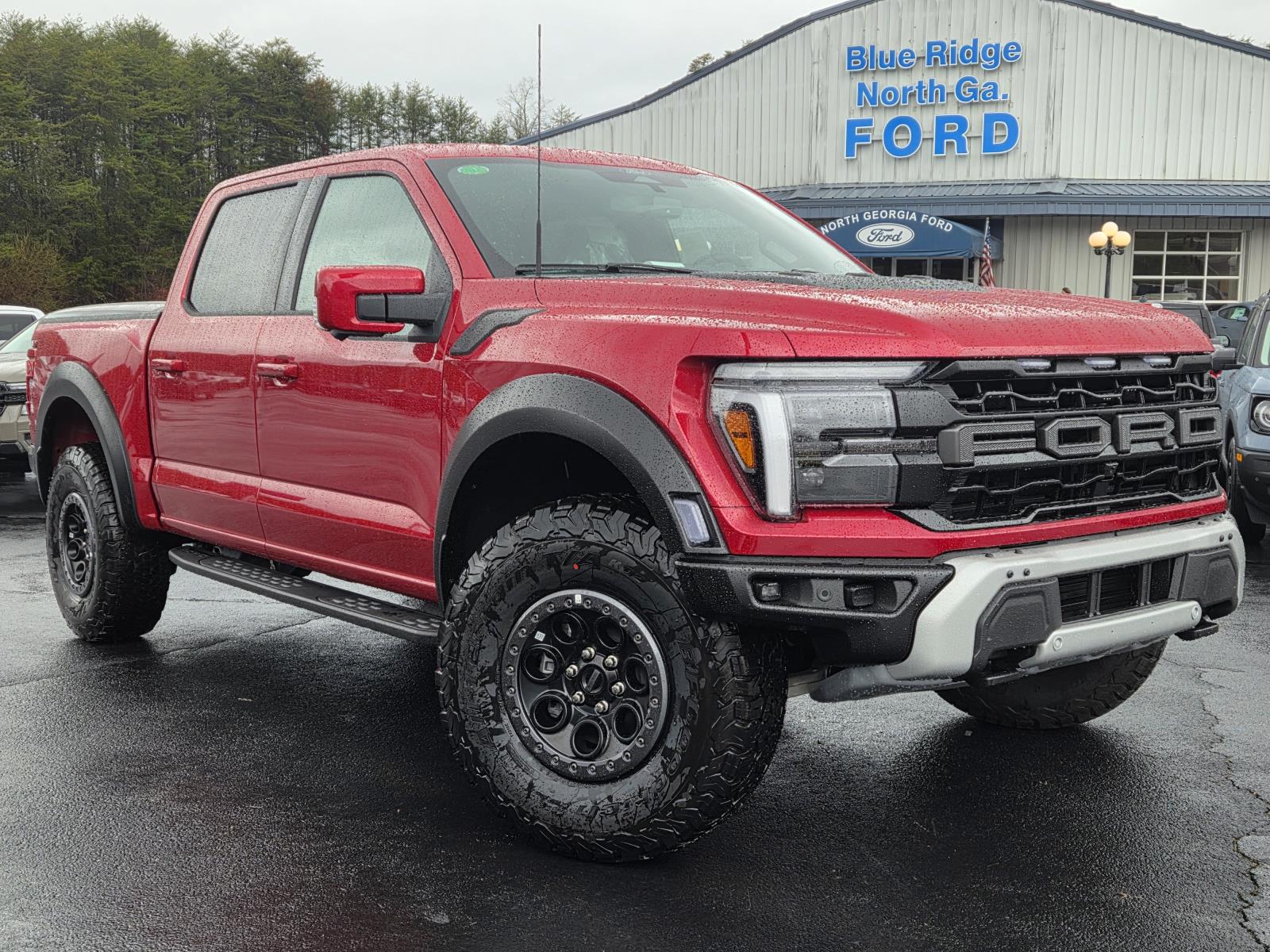 2025 Ford F-150 Raptor SuperCrew 4WD
