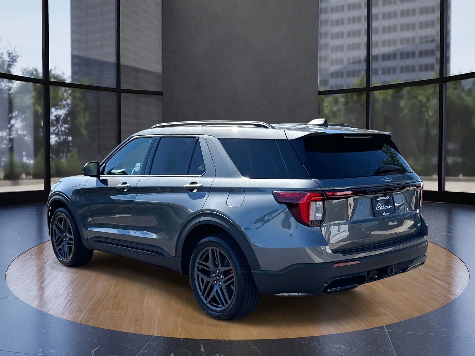 View vehicle photo 4