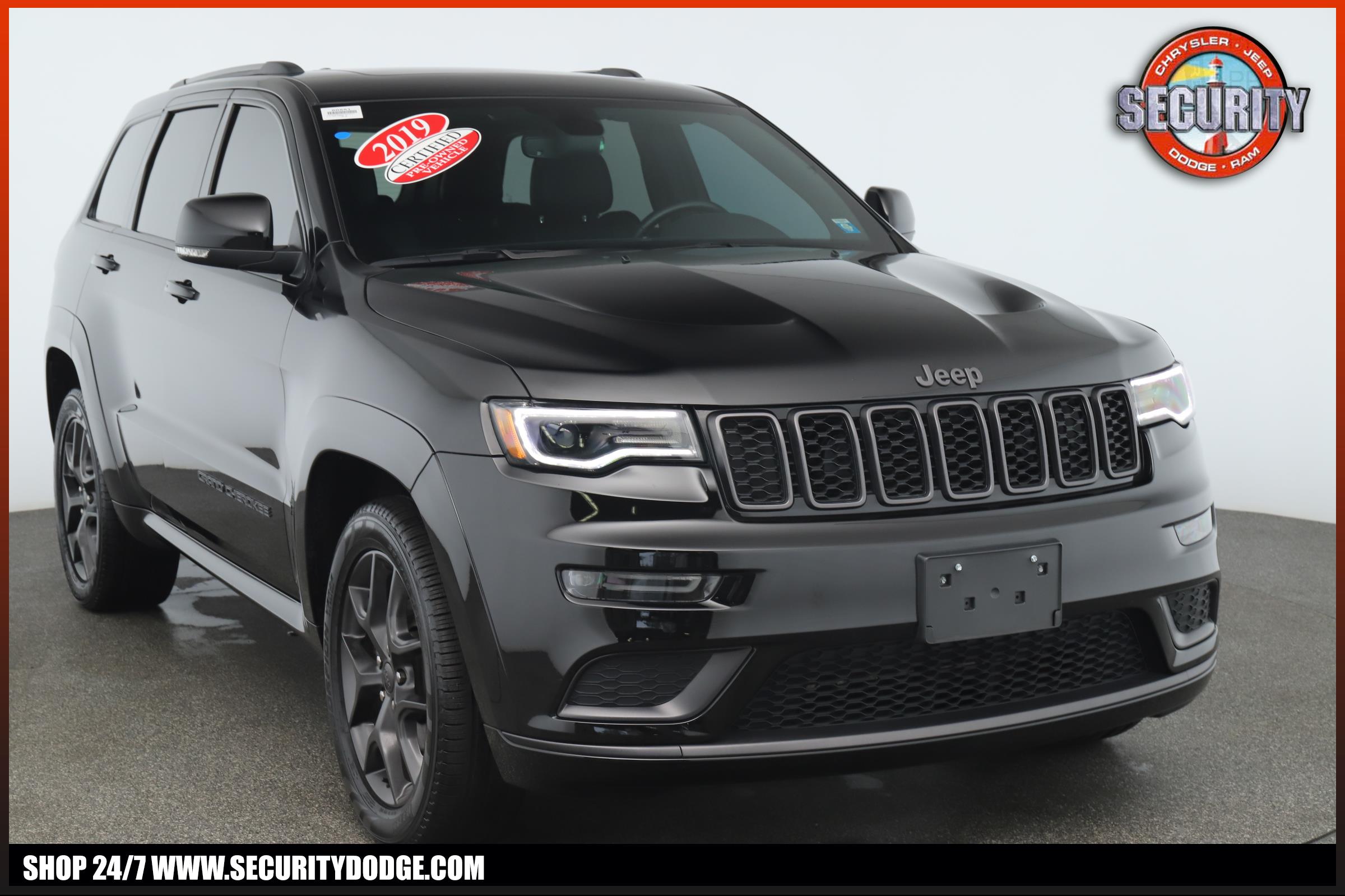 Certified Pre Owned 19 Jeep Grand Cherokee In Amityville Long Island Ny L Security Dodge Chrysler Jeep Ram