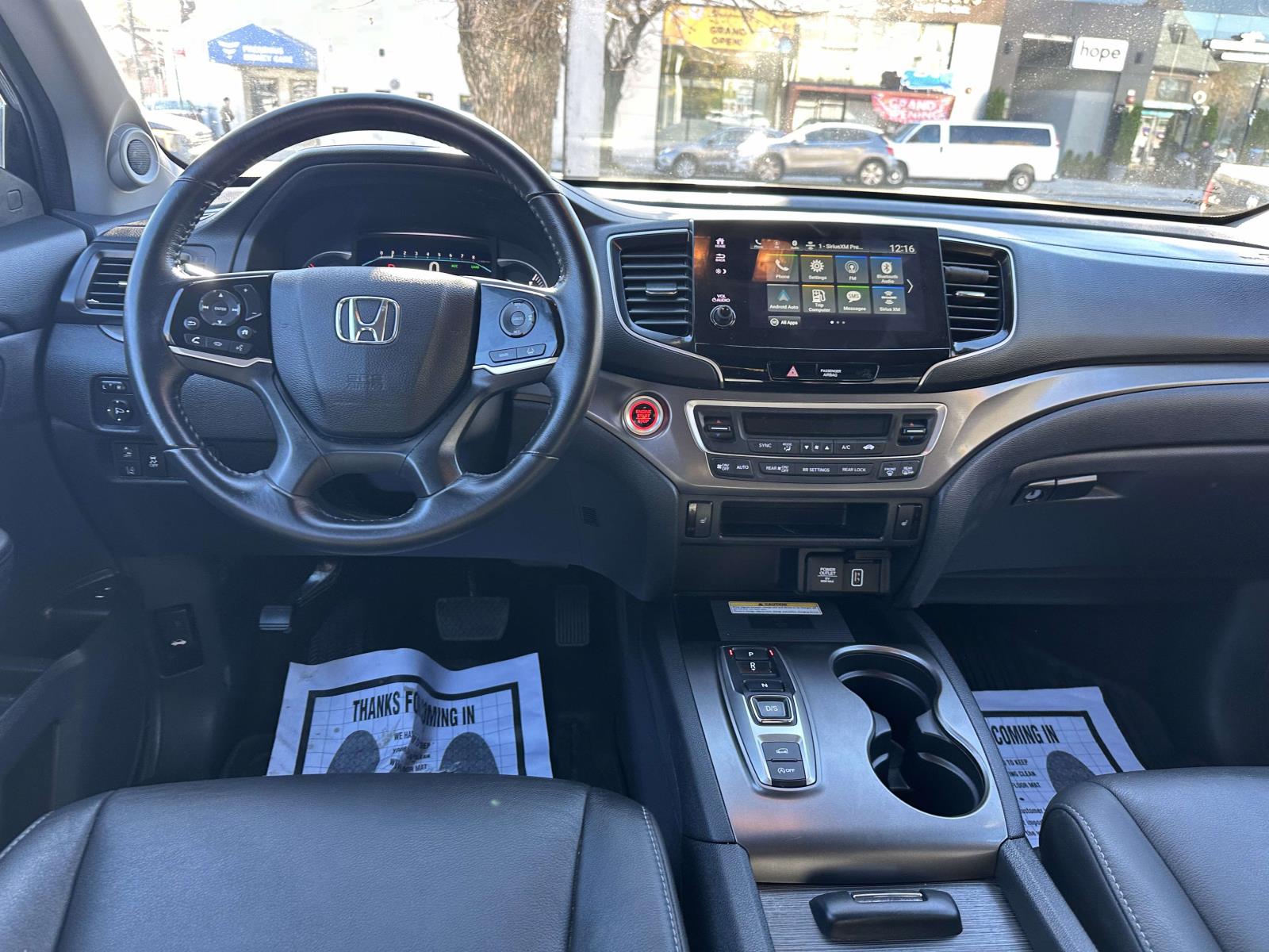 used 2022 Honda Pilot car, priced at $31,995