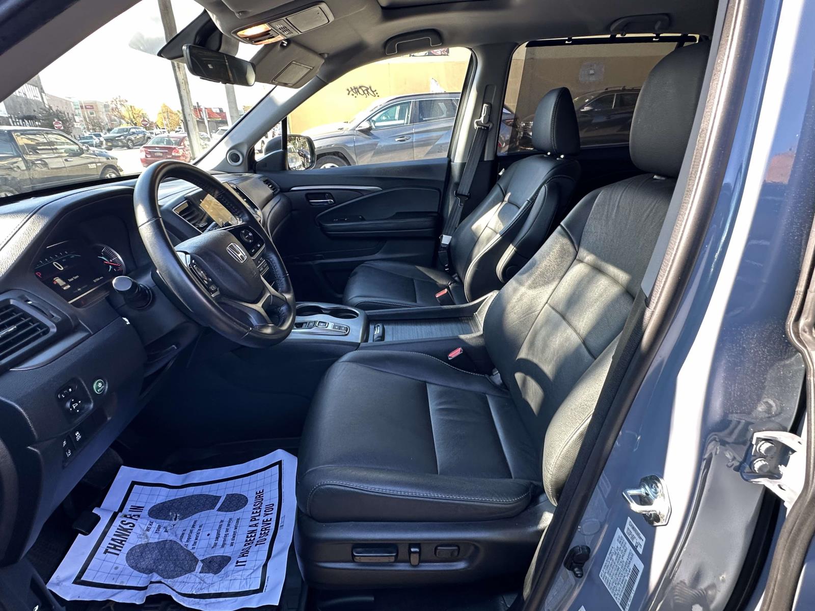 used 2022 Honda Pilot car, priced at $31,995