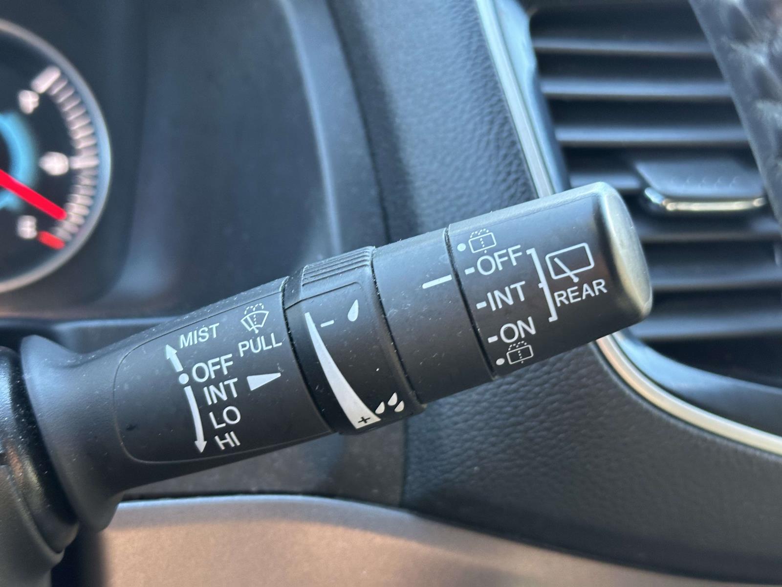 used 2022 Honda Pilot car, priced at $31,995