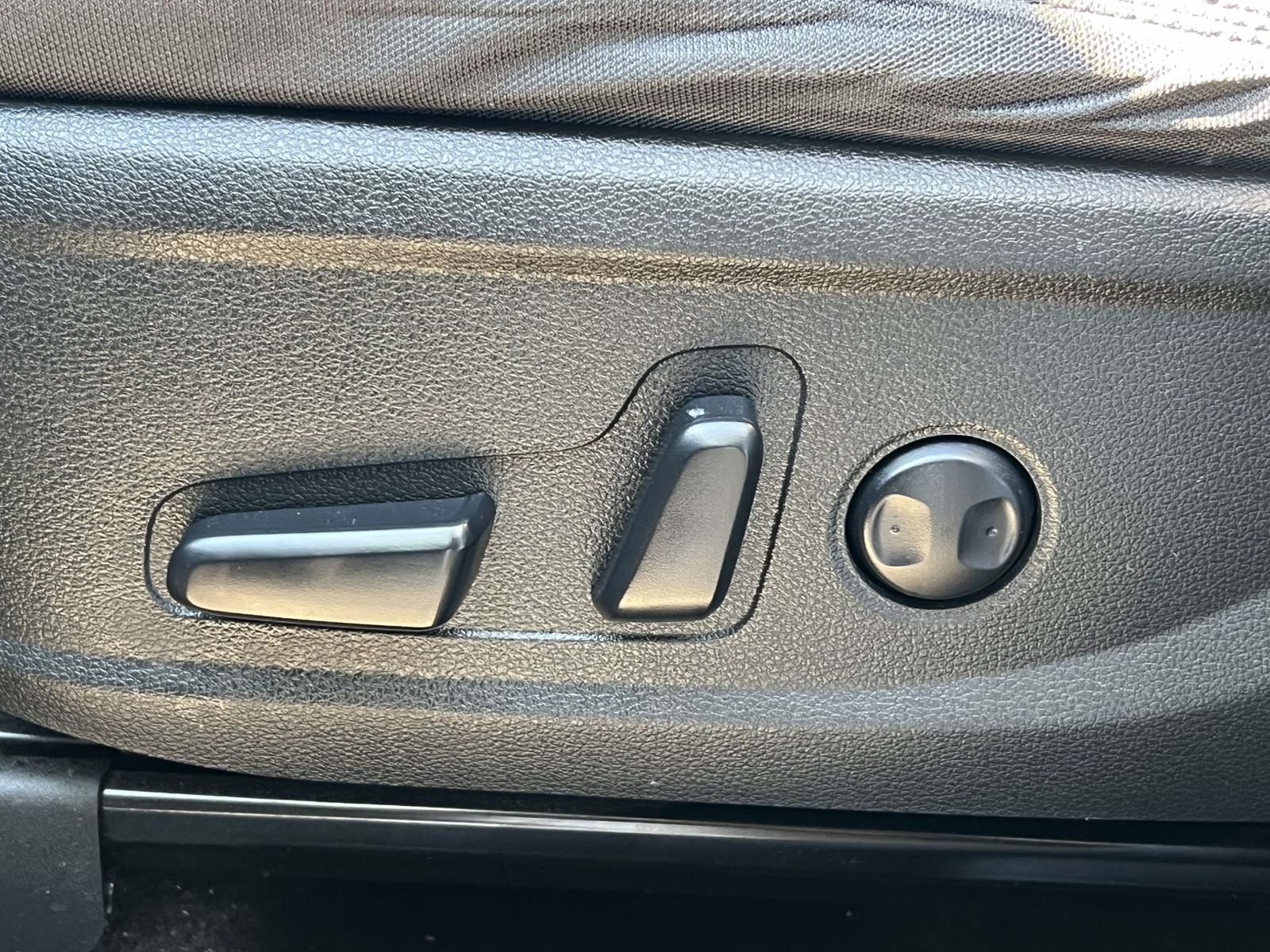 used 2023 Hyundai Santa Fe car, priced at $22,999