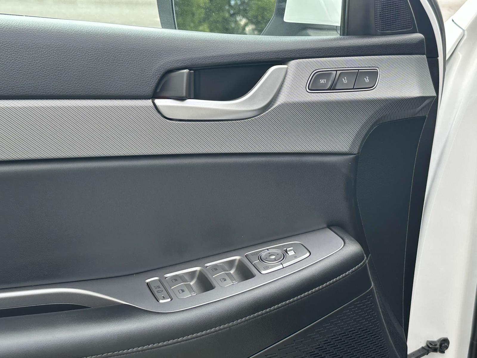 used 2025 Hyundai Palisade car, priced at $42,999