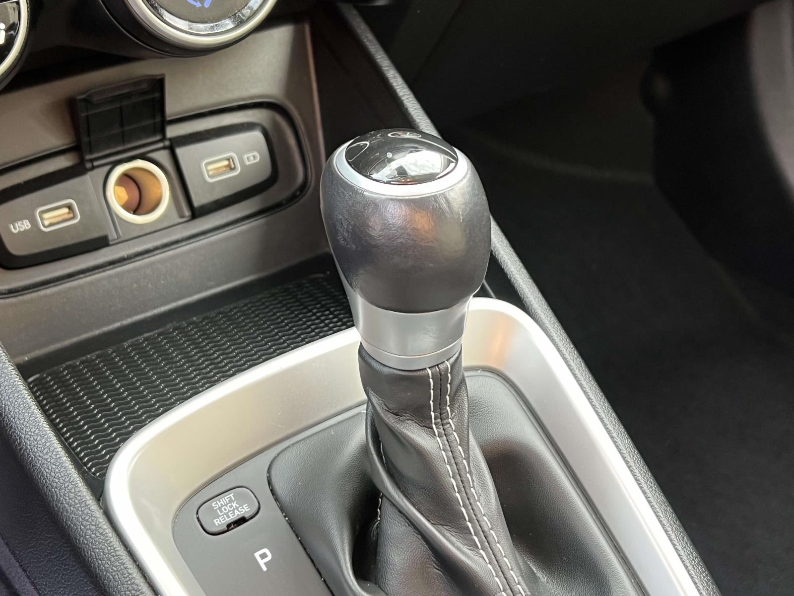 used 2022 Hyundai Venue car, priced at $17,995