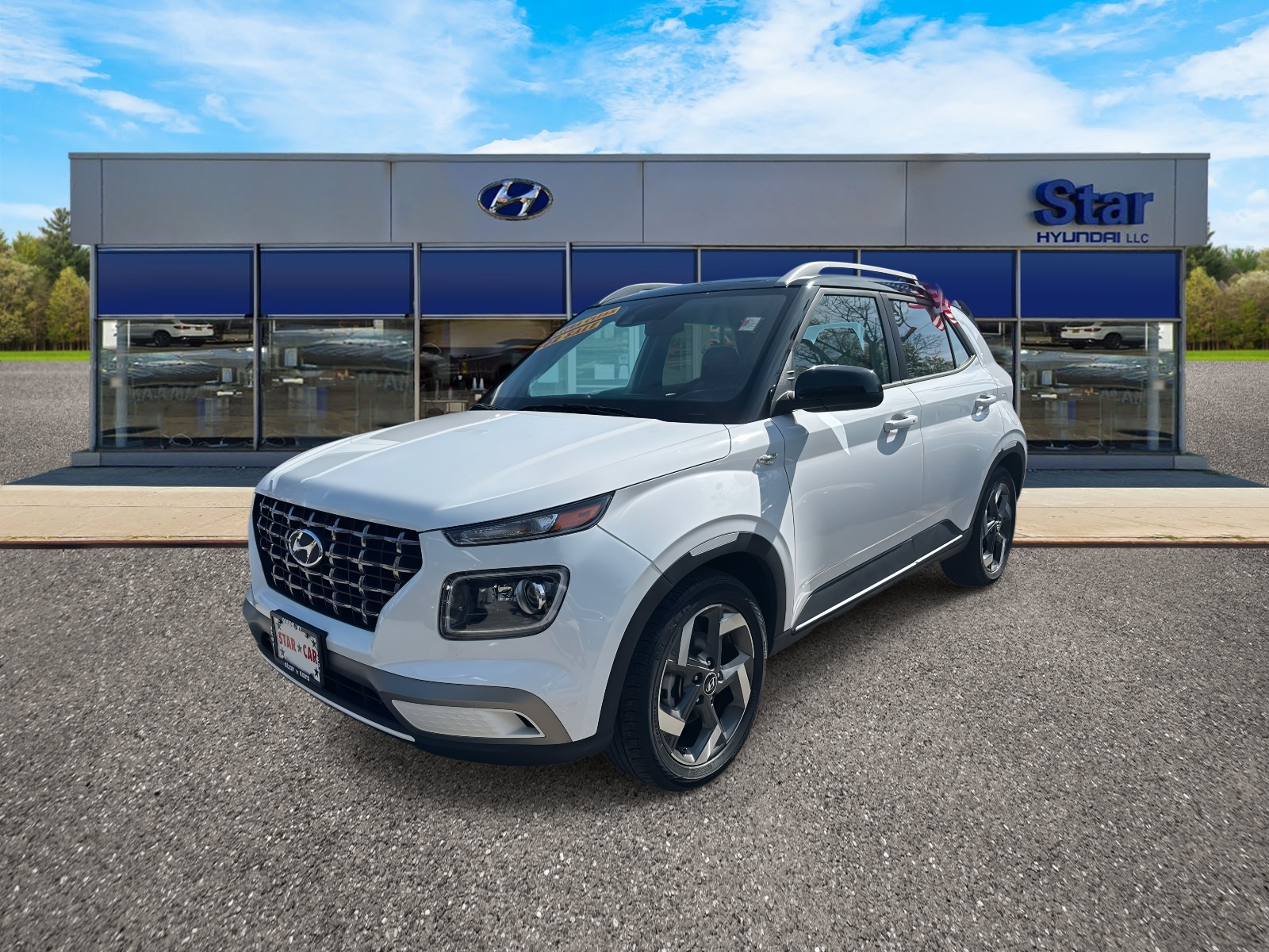used 2022 Hyundai Venue car, priced at $17,499