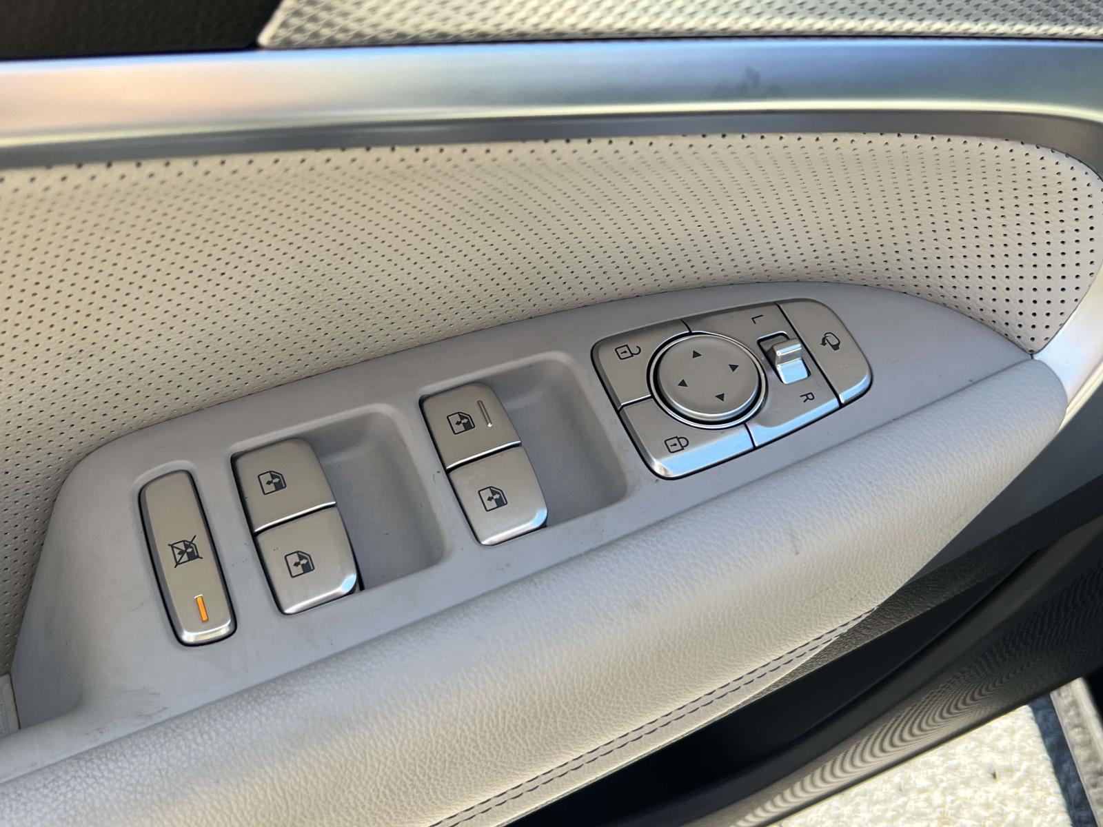 used 2022 Genesis G70 car, priced at $30,495