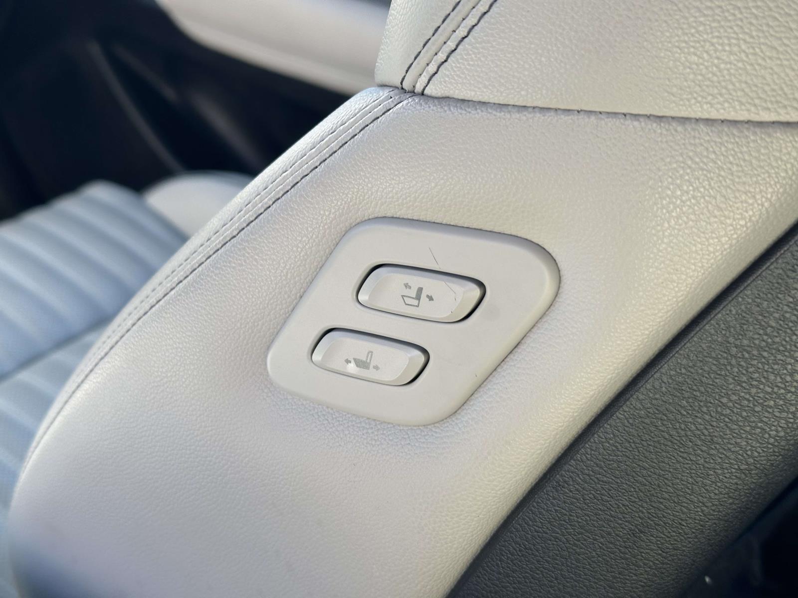 used 2023 Genesis G70 car, priced at $31,995