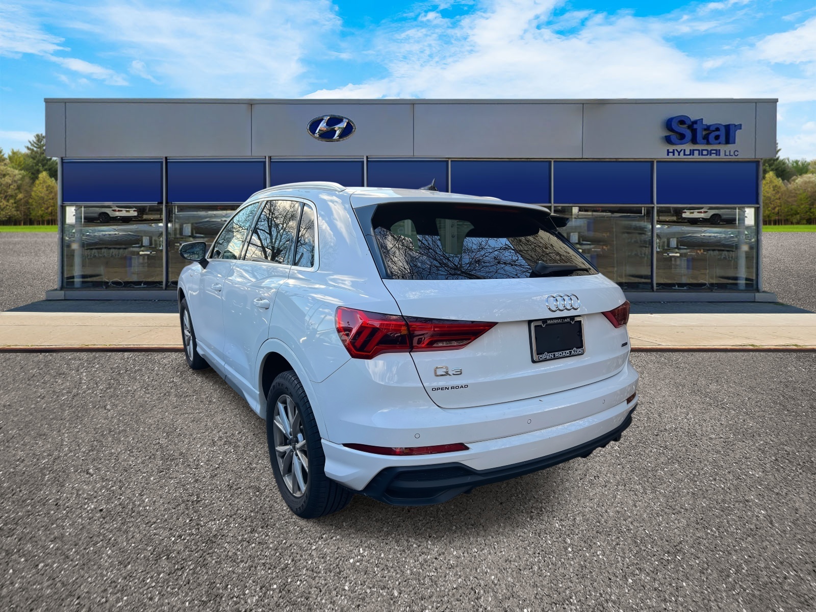 used 2023 Audi Q3 car, priced at $28,599