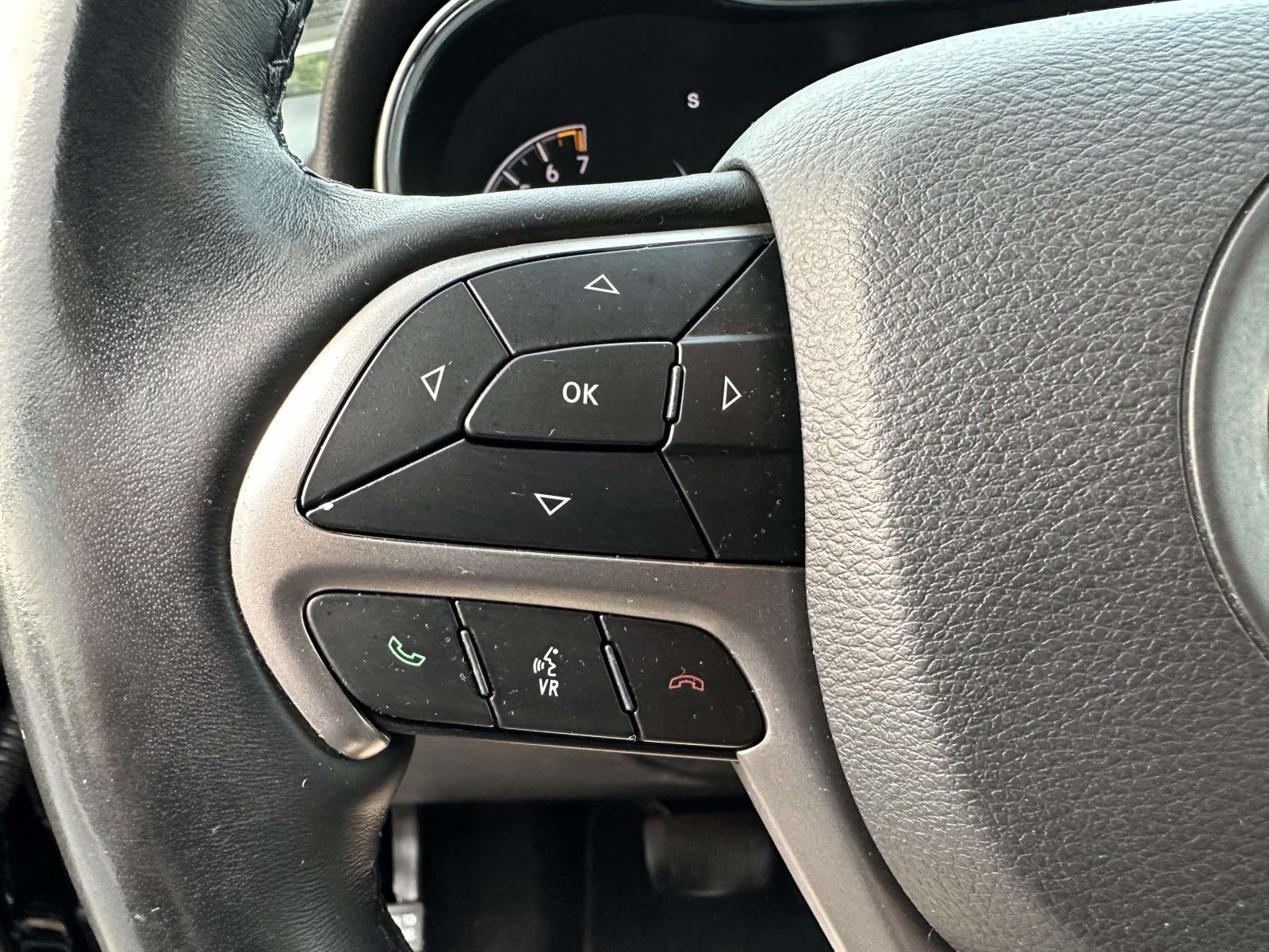 used 2019 Jeep Grand Cherokee car, priced at $17,427