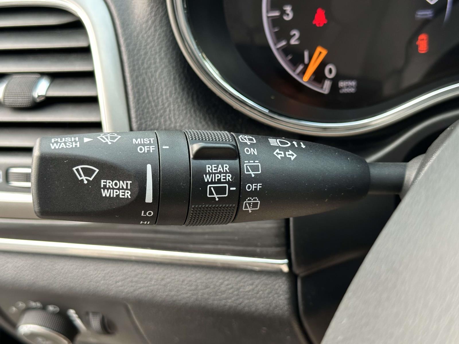 used 2019 Jeep Grand Cherokee car, priced at $17,427