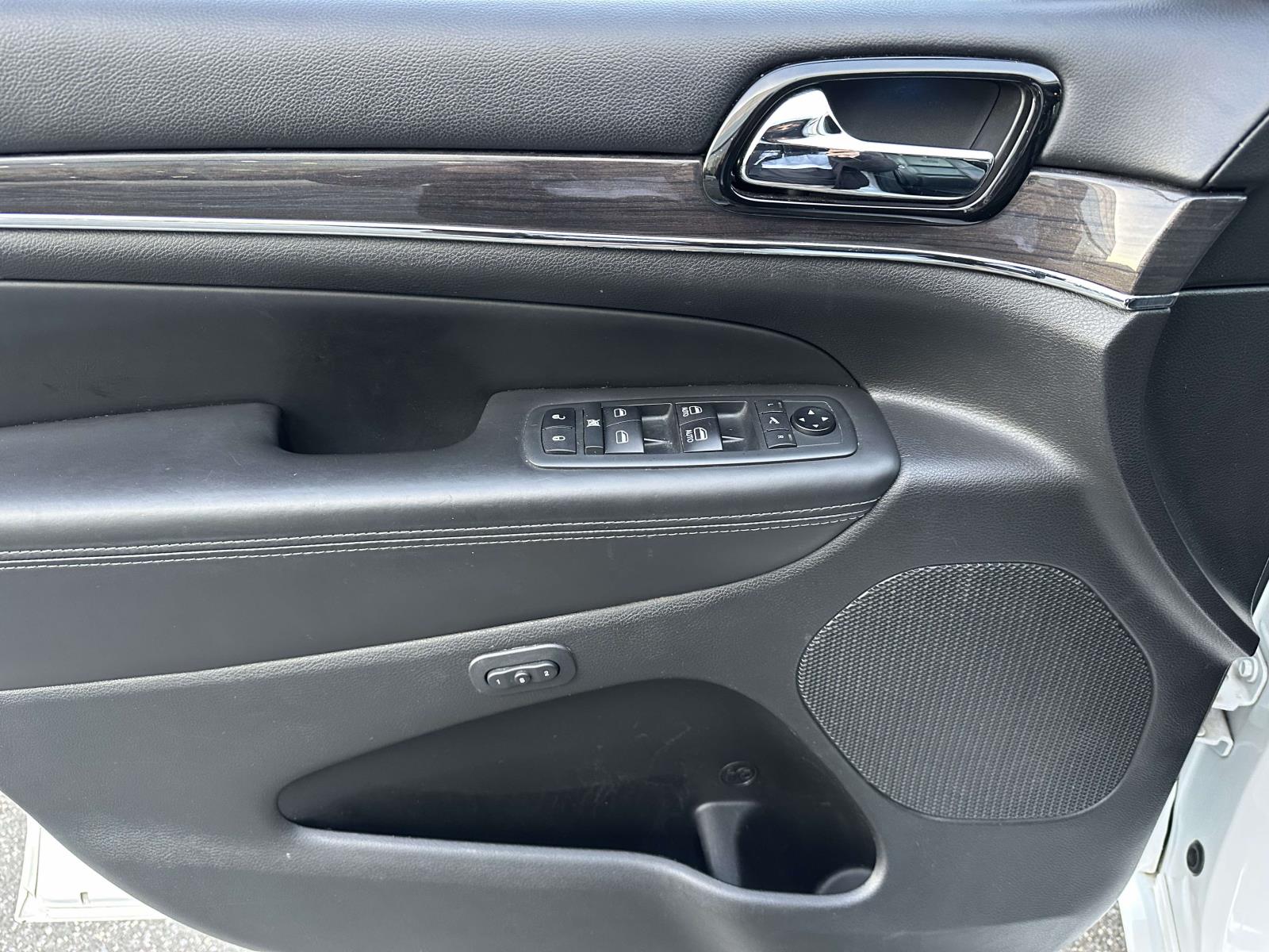 used 2020 Jeep Grand Cherokee car, priced at $22,899