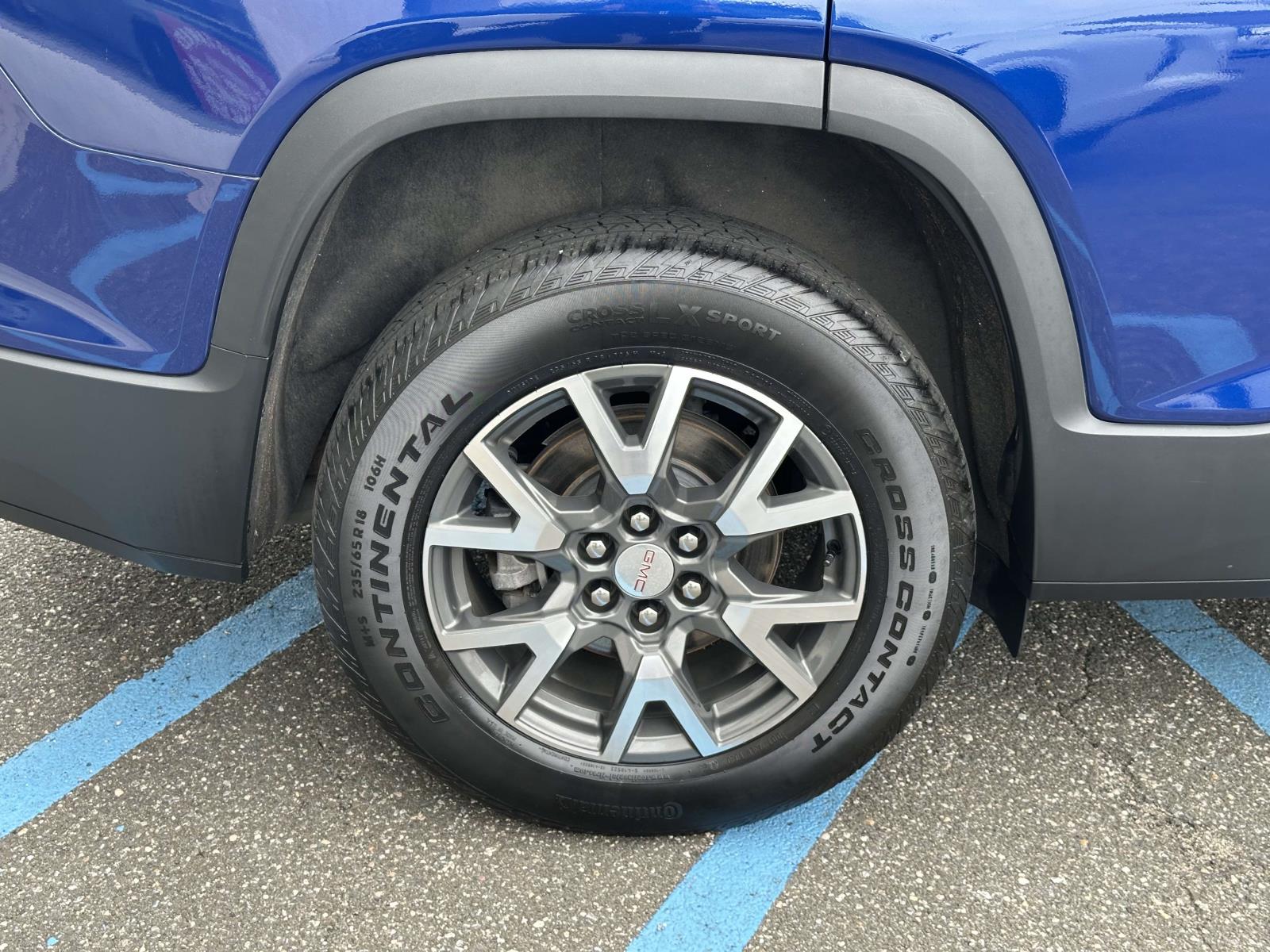 used 2023 GMC Acadia car, priced at $26,467