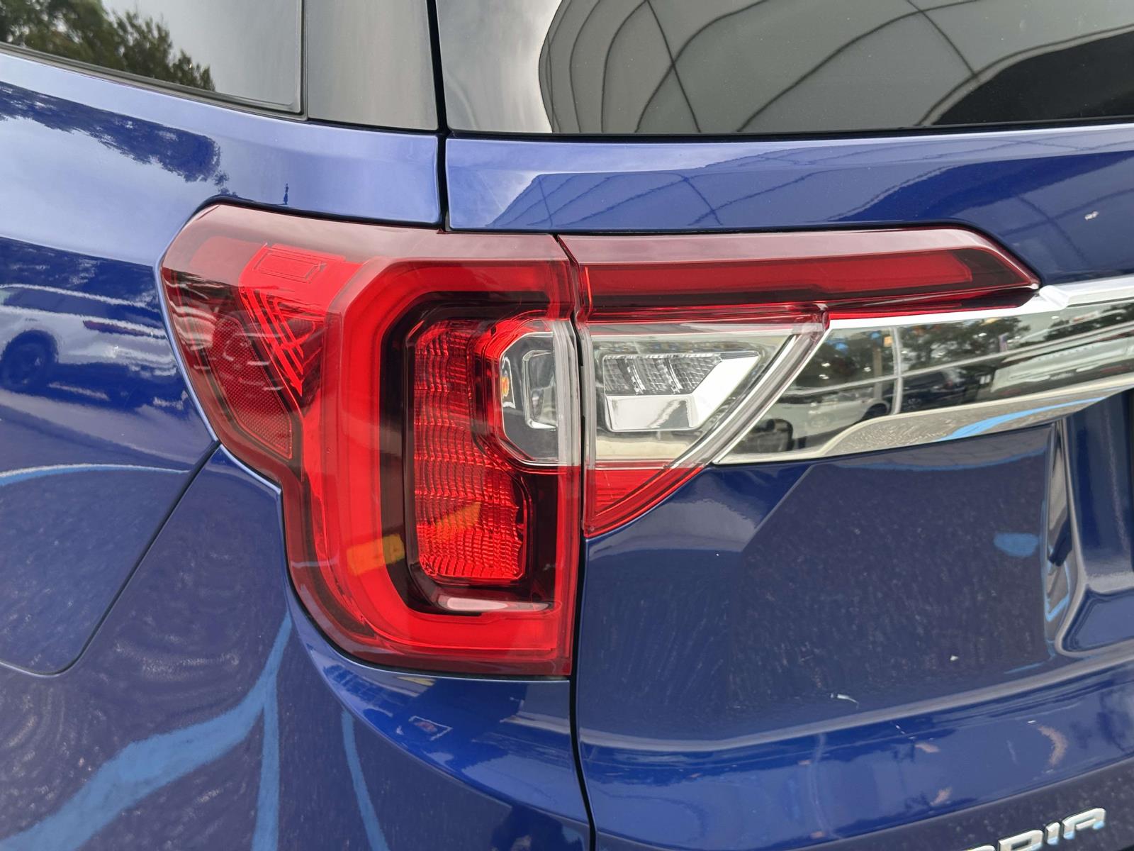 used 2023 GMC Acadia car, priced at $26,467