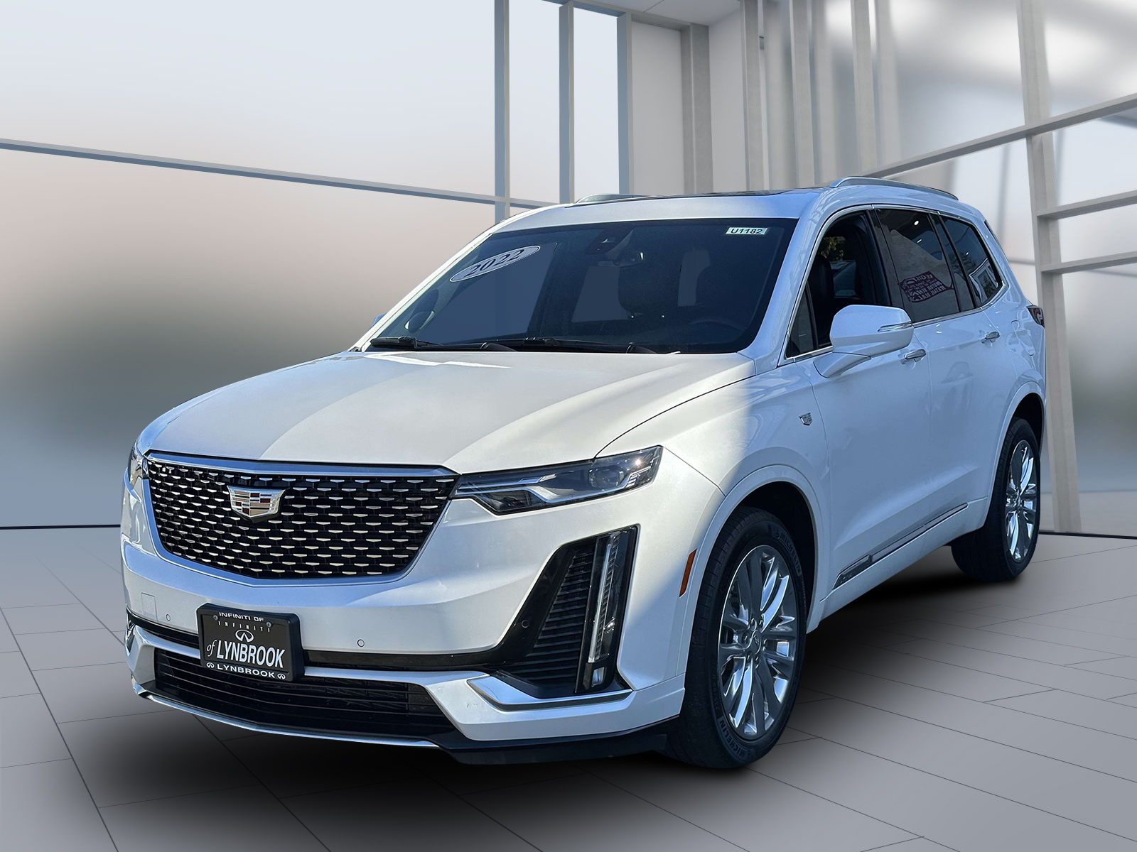 used 2022 Cadillac XT6 car, priced at $32,589