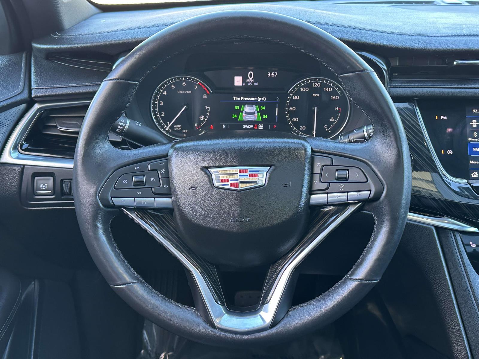 used 2022 Cadillac XT6 car, priced at $32,589