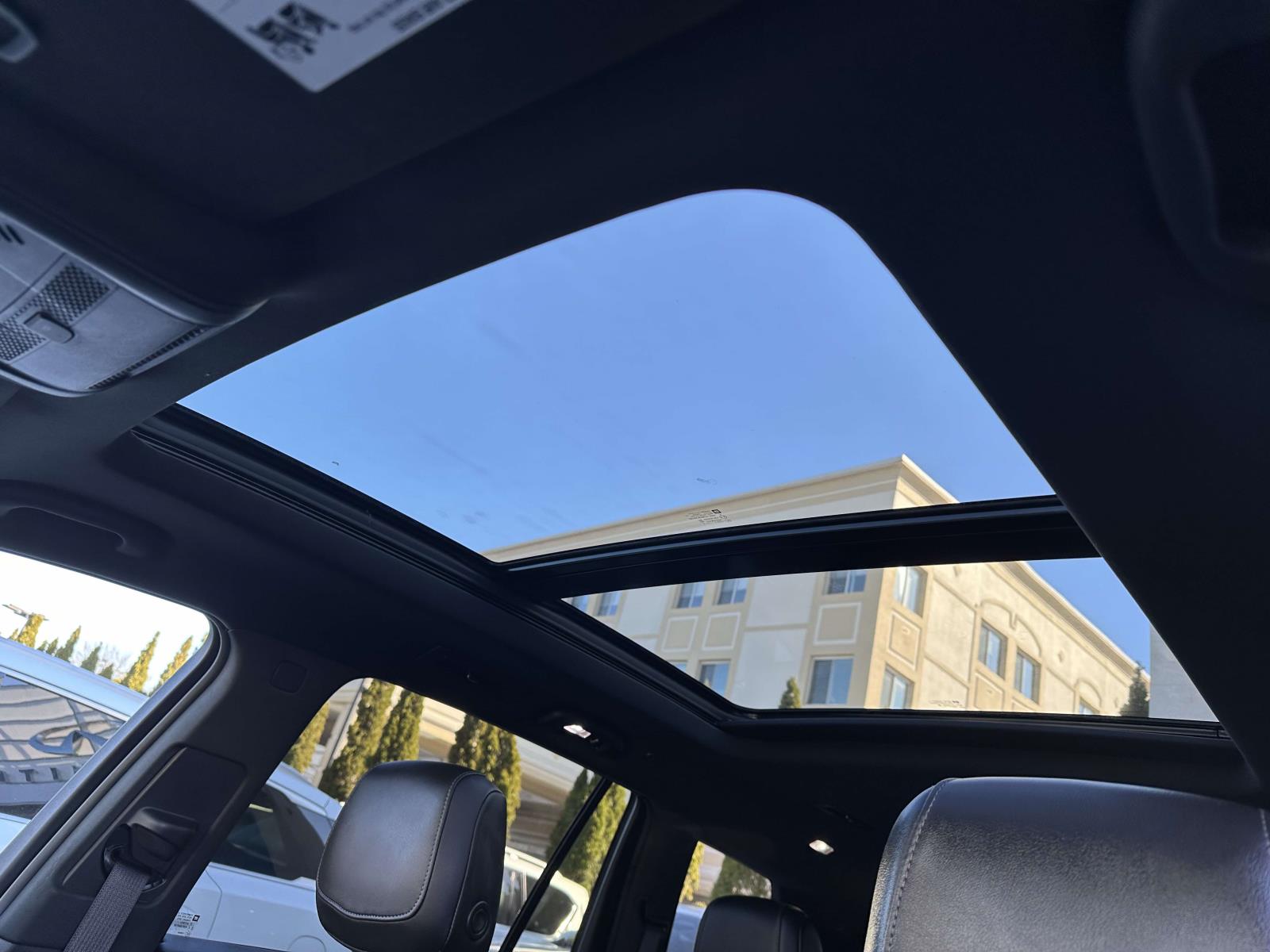 used 2022 Cadillac XT6 car, priced at $32,589