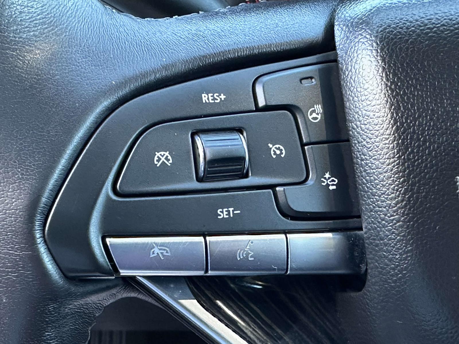 used 2022 Cadillac XT6 car, priced at $32,589