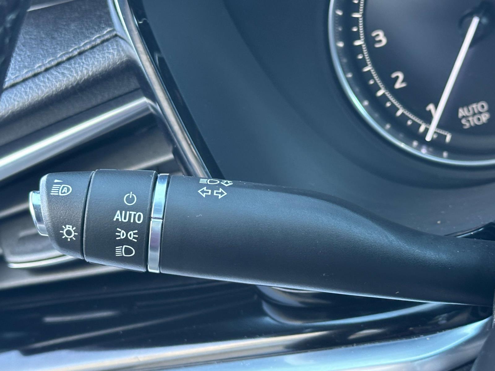 used 2022 Cadillac XT6 car, priced at $32,589