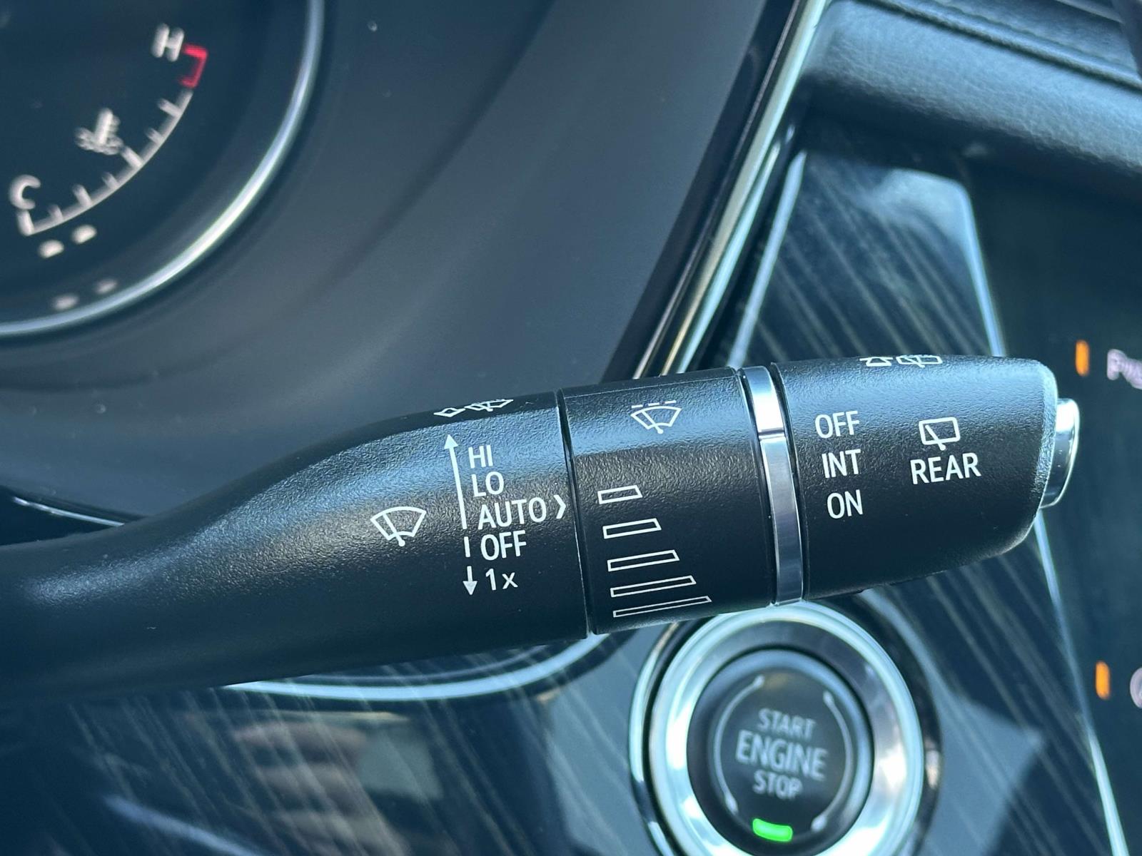 used 2022 Cadillac XT6 car, priced at $32,589