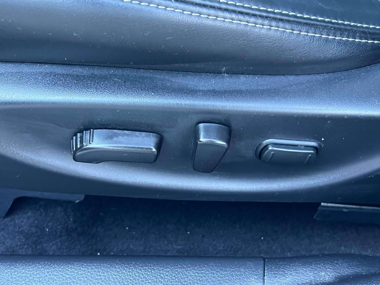 used 2023 Nissan Maxima car, priced at $29,620