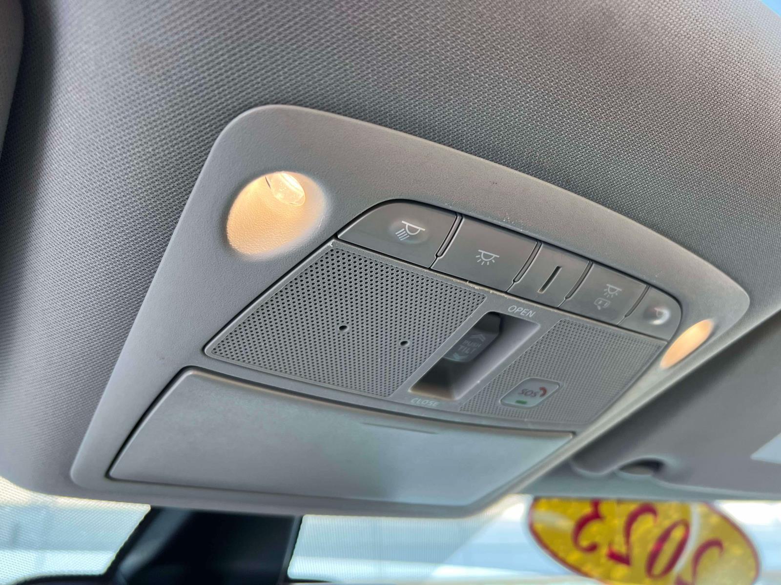 used 2023 Nissan Maxima car, priced at $29,620