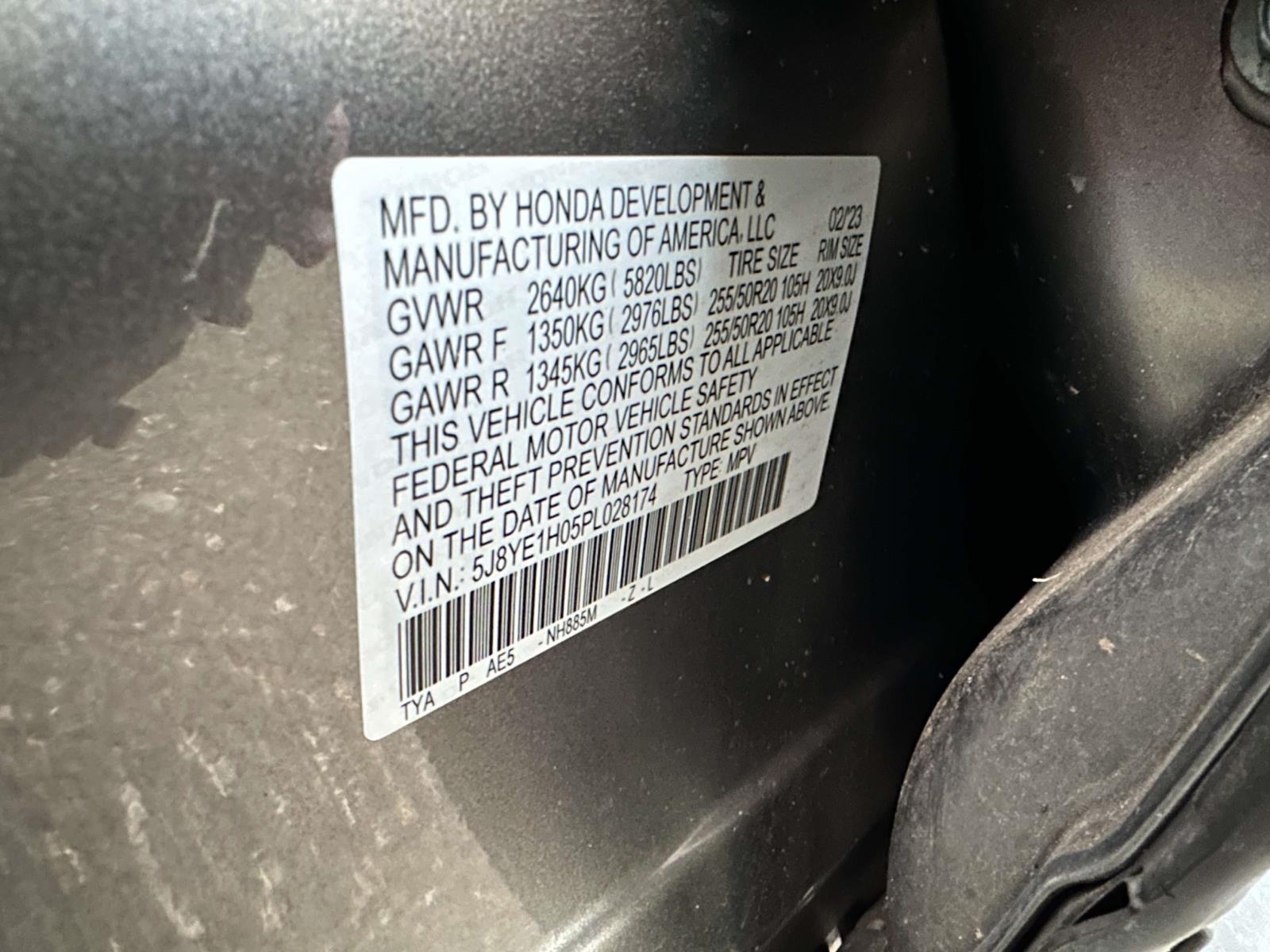 used 2023 Acura MDX car, priced at $39,553