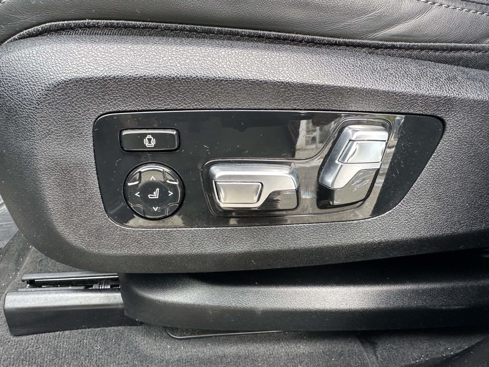 used 2024 BMW X7 car, priced at $66,998