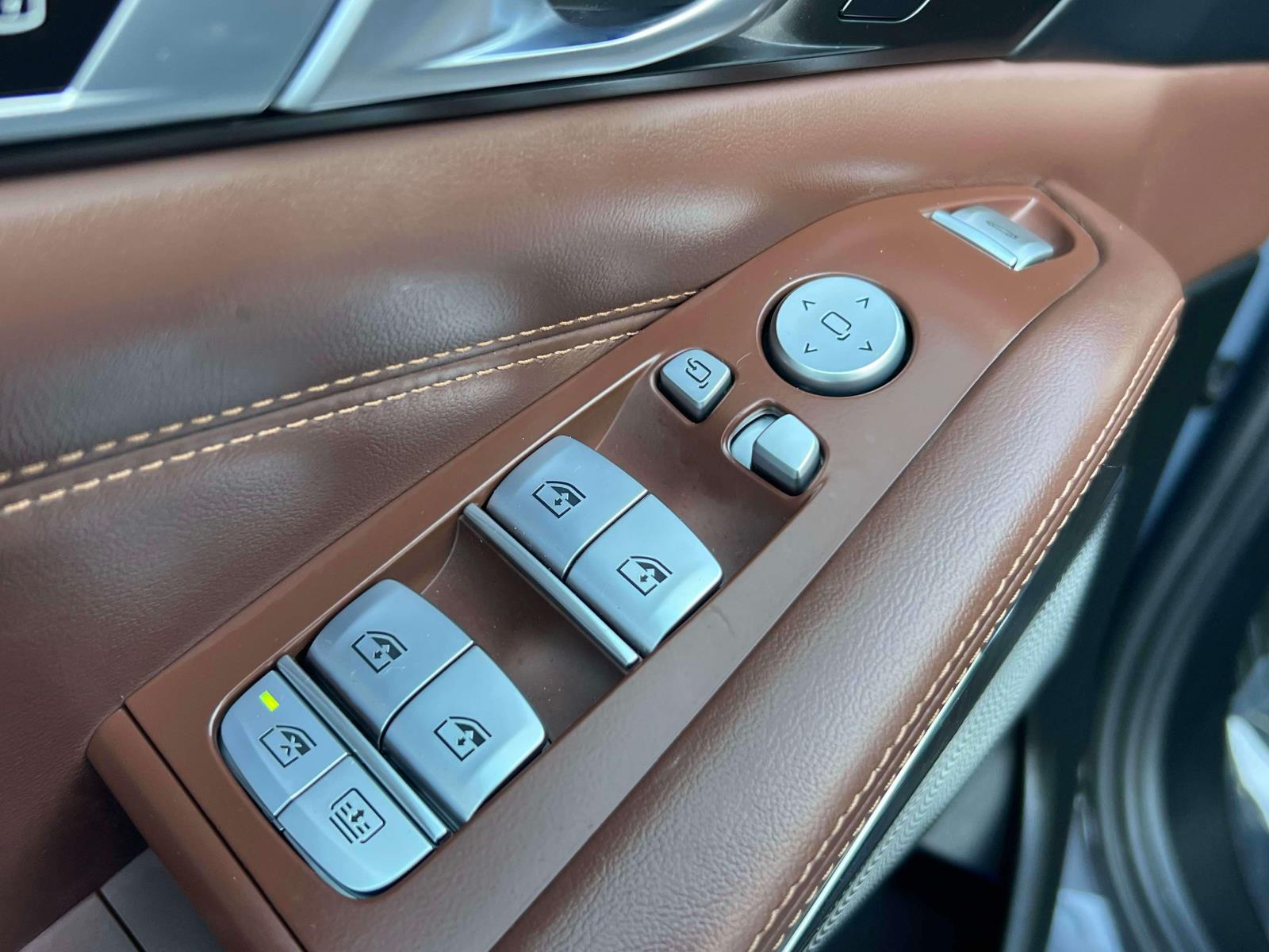 used 2023 BMW X7 car, priced at $57,536