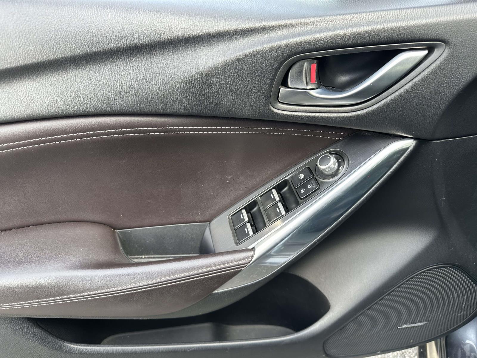 used 2016 Mazda Mazda6 car, priced at $10,998