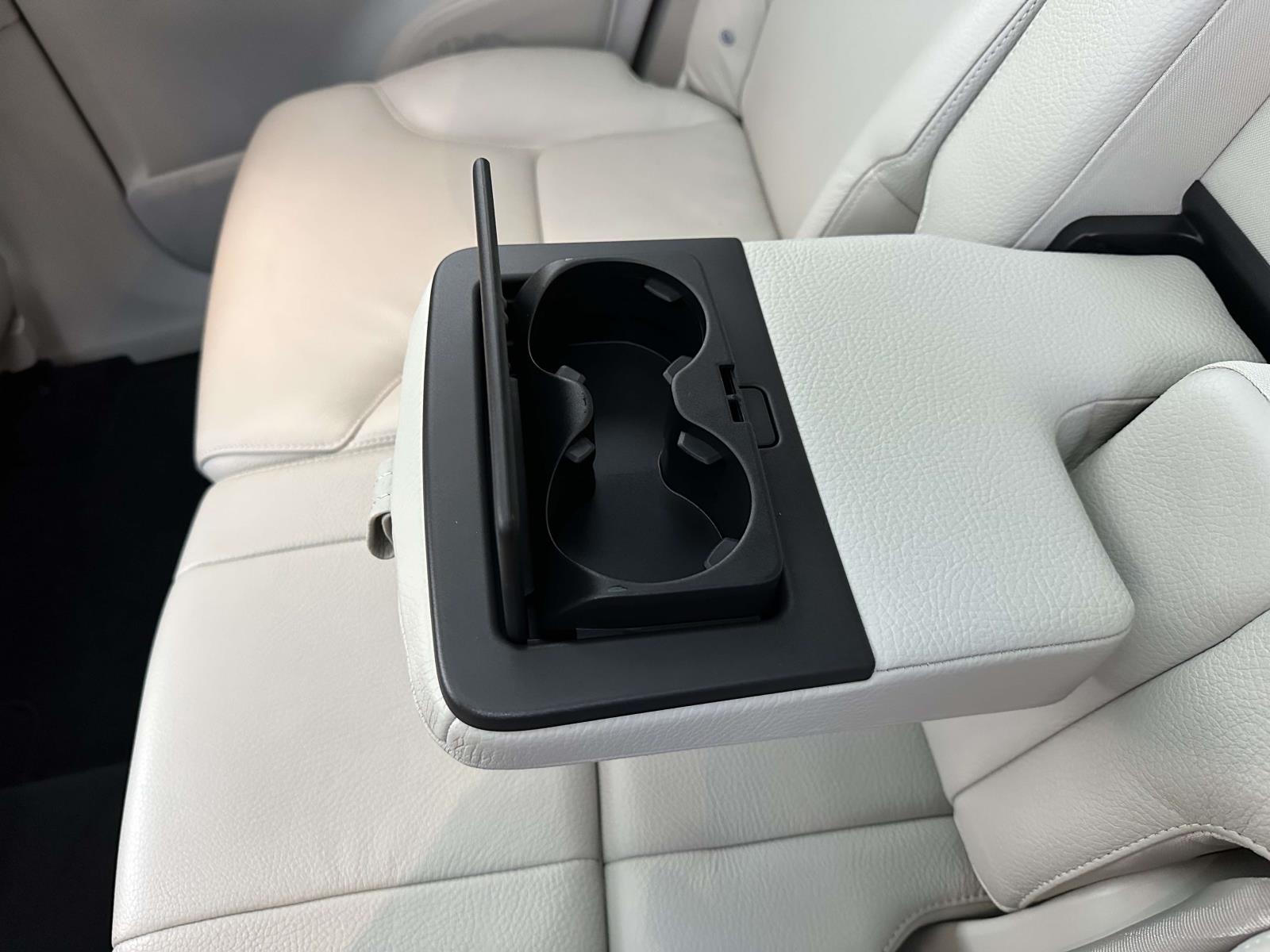 used 2019 Volvo XC90 car, priced at $19,918