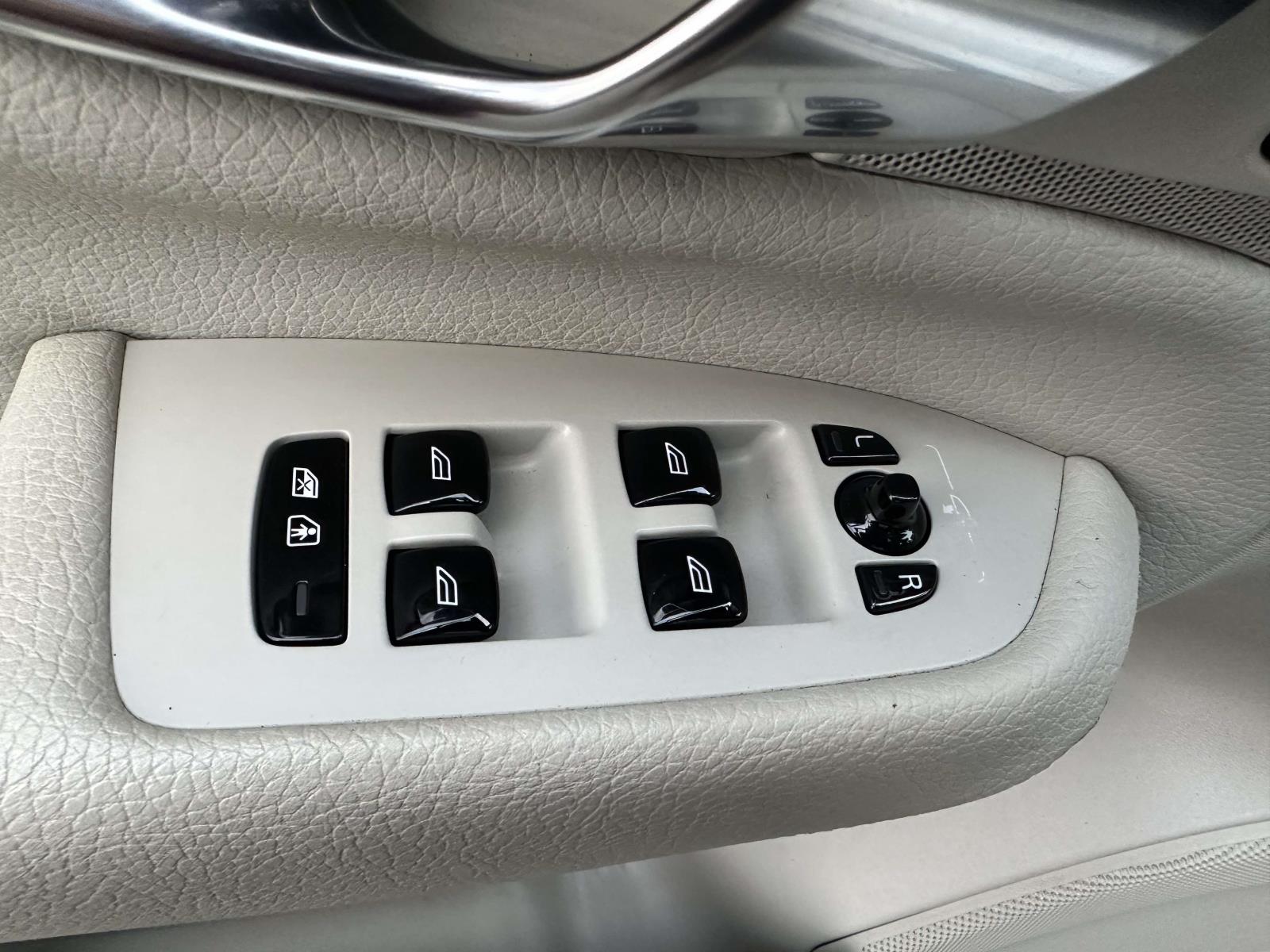 used 2019 Volvo XC90 car, priced at $19,918