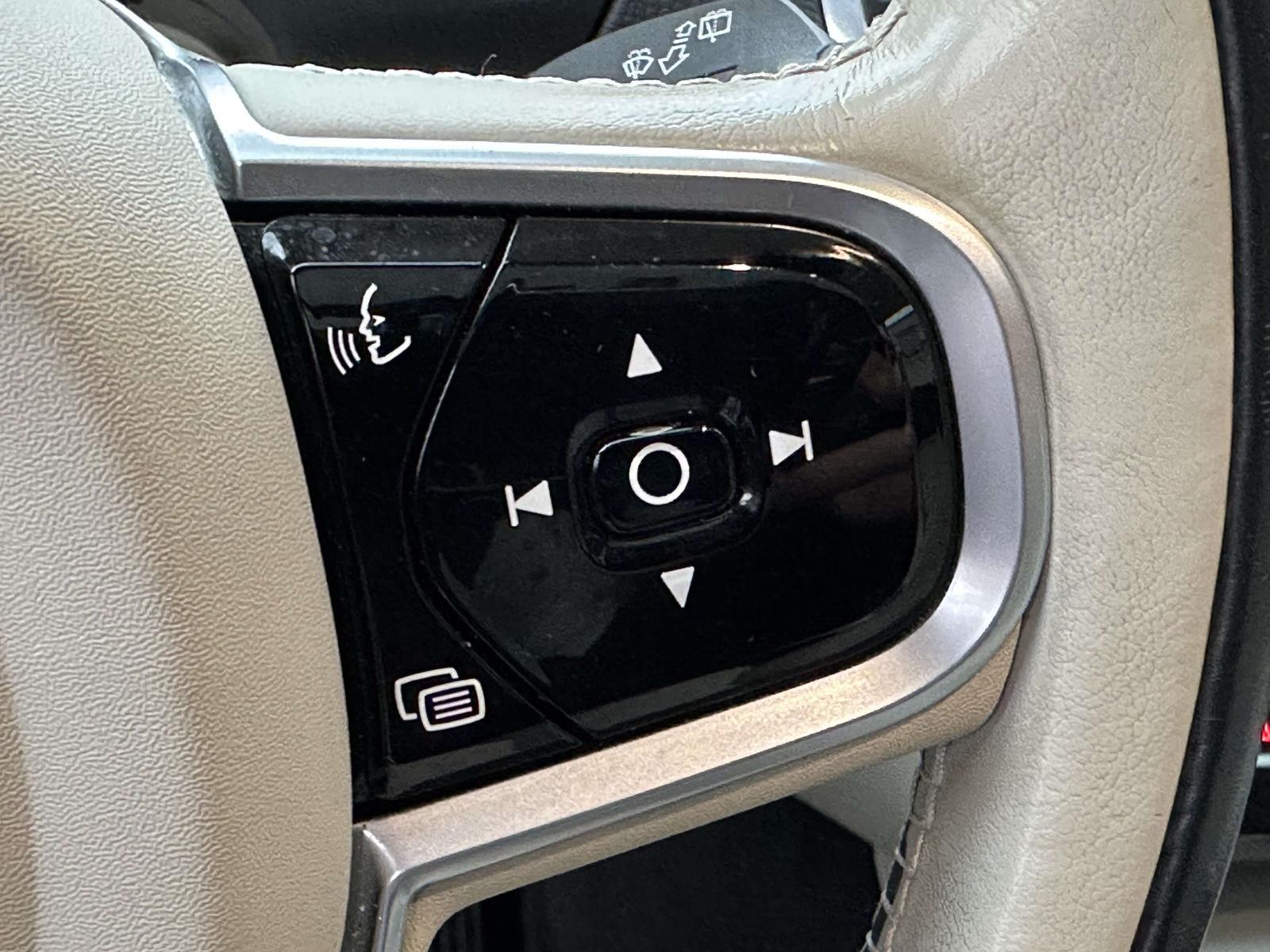 used 2019 Volvo XC90 car, priced at $19,918