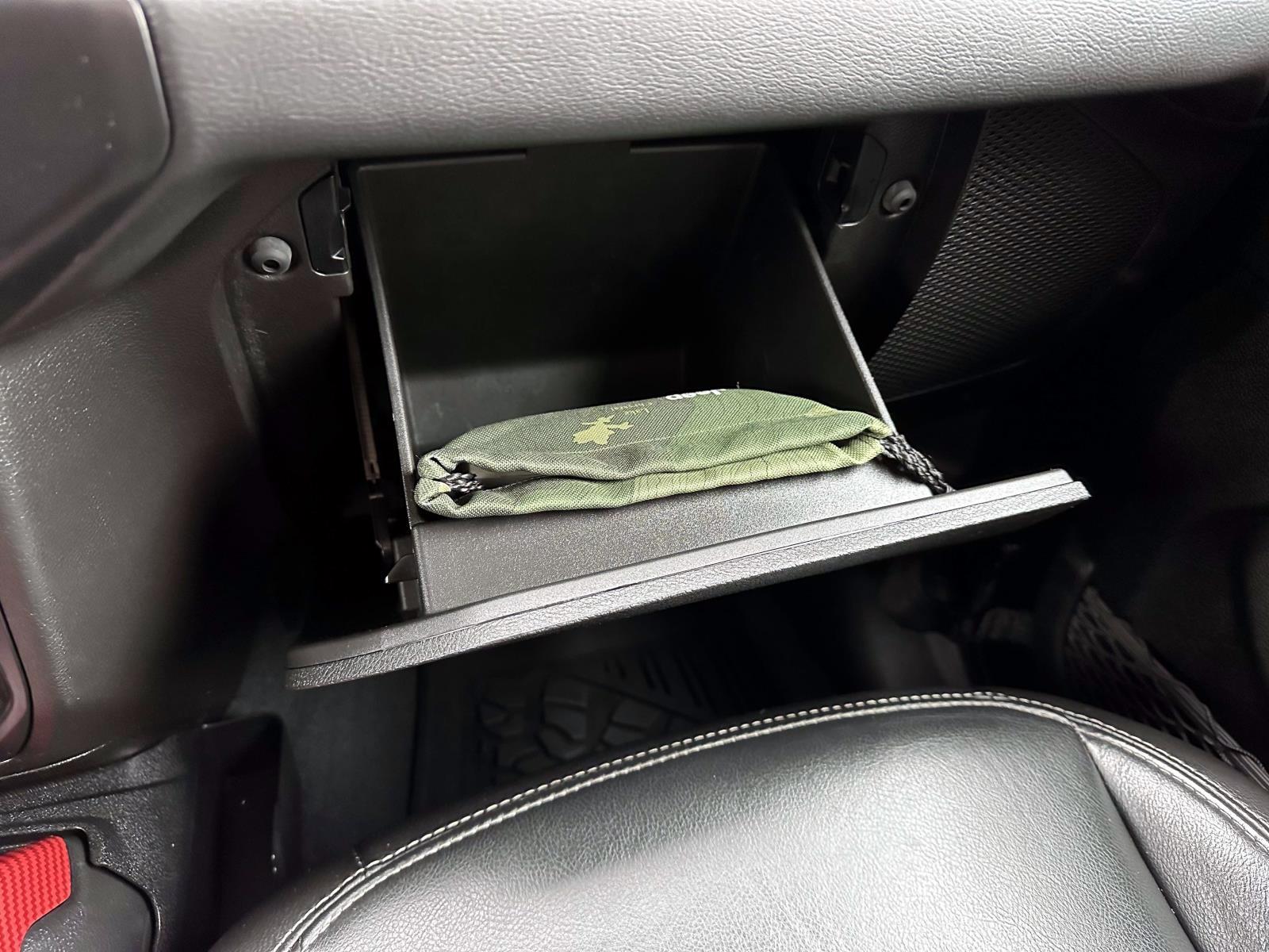 Used 2022 Black Clearcoat Jeep Unlimited Sahara 4x4 image 34