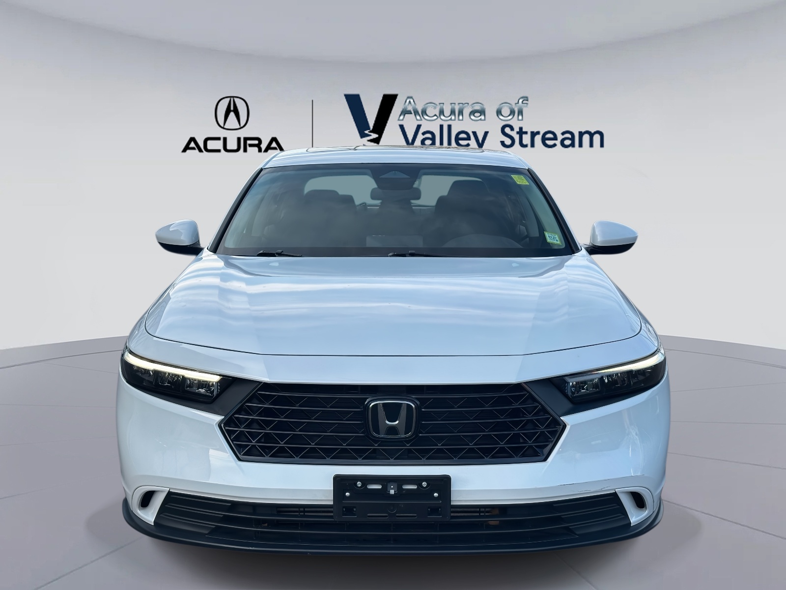 Used 2023 White Honda EX CVT image 2