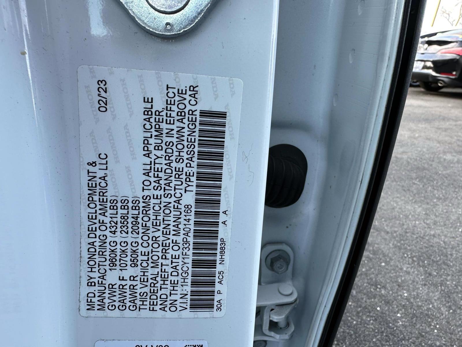 Used 2023 White Honda EX CVT image 17