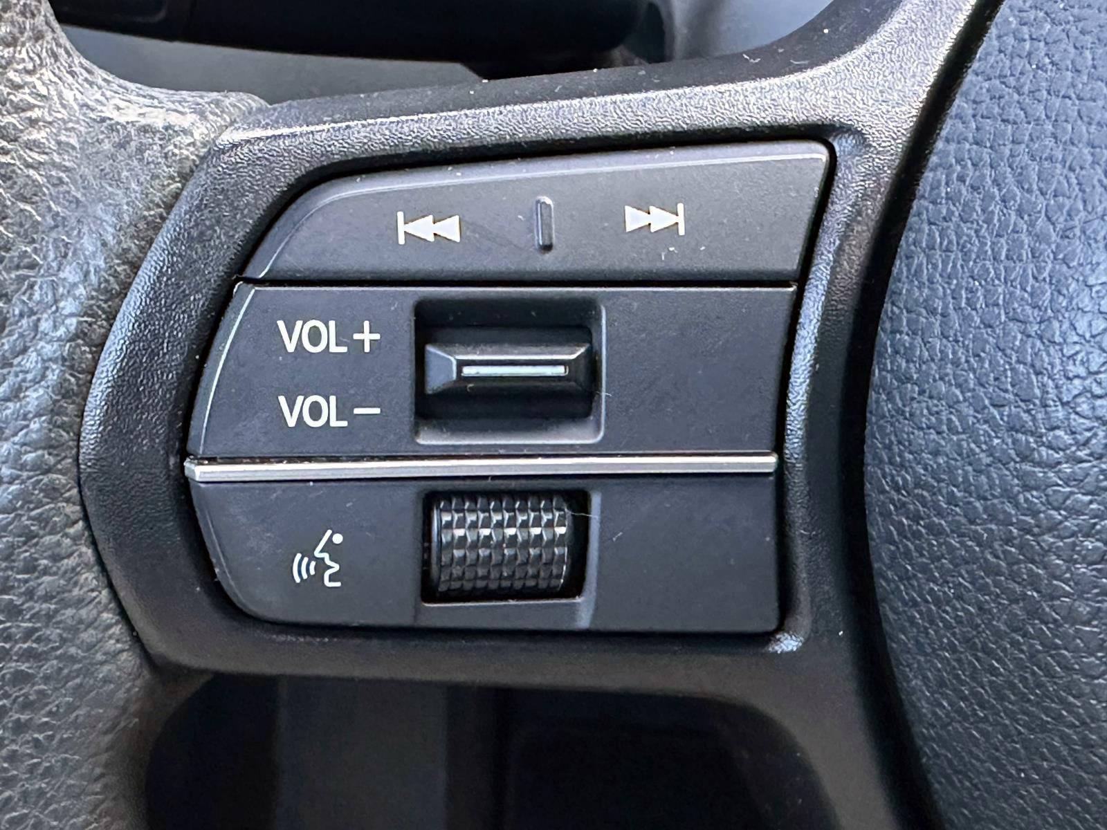 Used 2023 White Honda EX CVT image 19