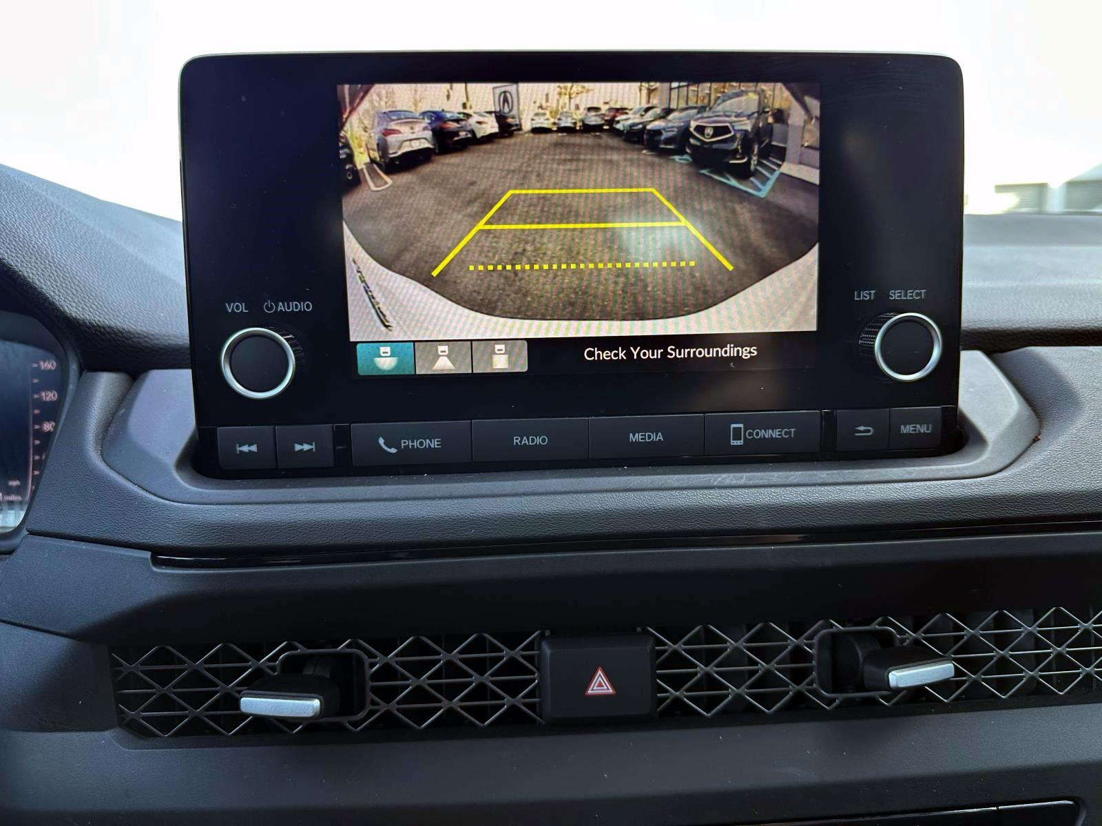 Used 2023 White Honda EX CVT image 27