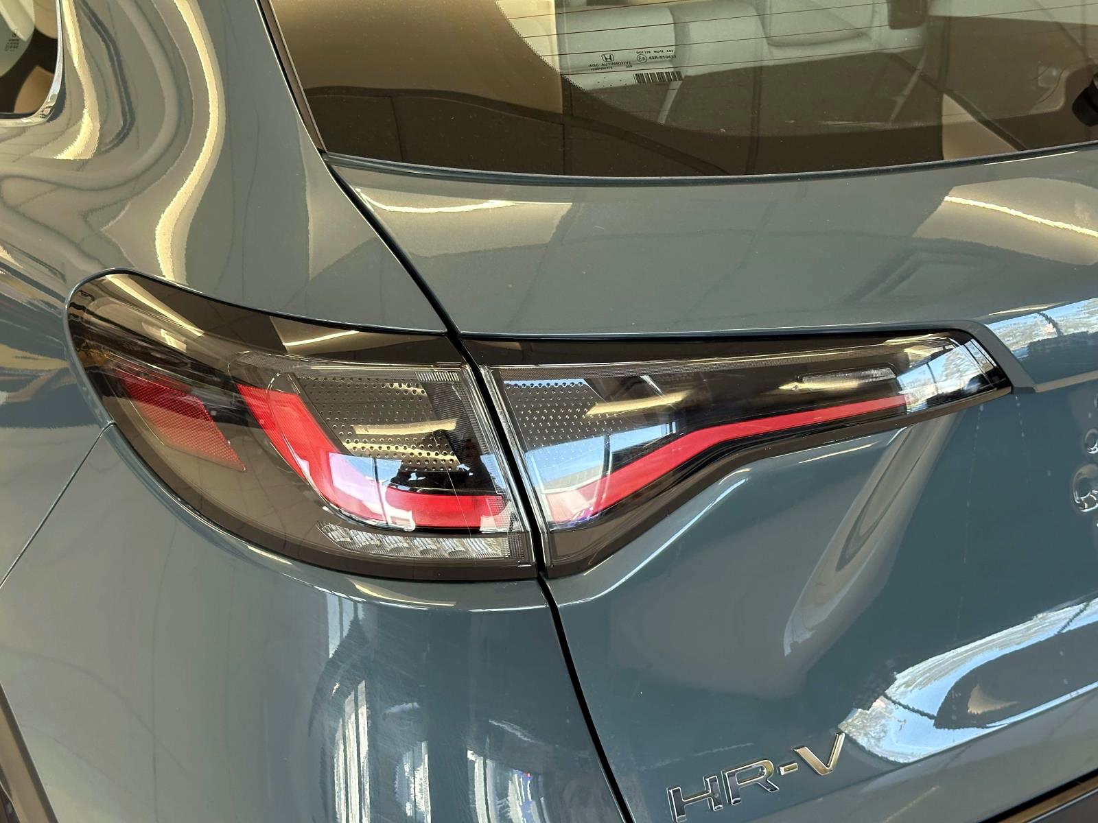 Used 2023 Nordic Forest Pearl Honda LX AWD CVT image 9