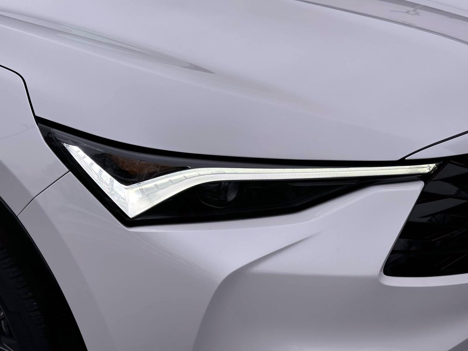 Certified Used 2025 White Acura AWD w/A-Spec Package image 9