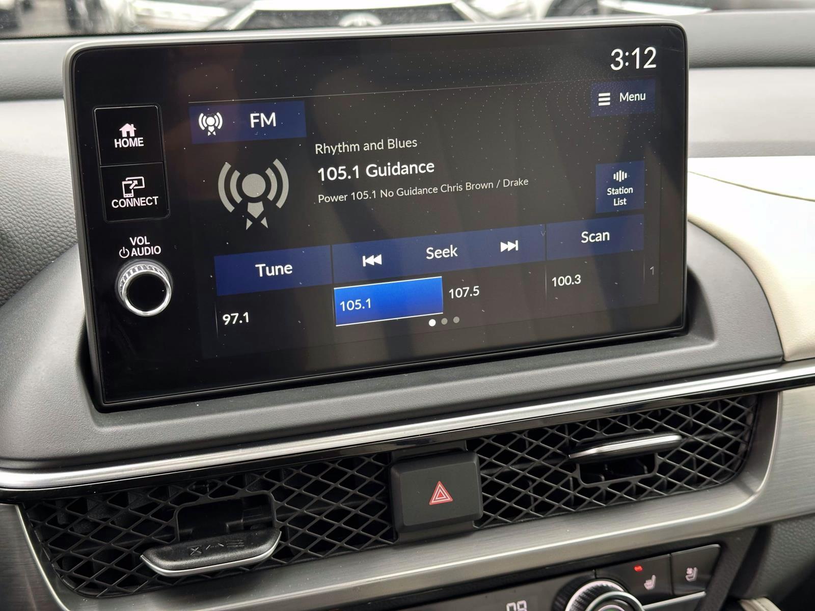 Certified Used 2025 White Acura AWD w/A-Spec Package image 29