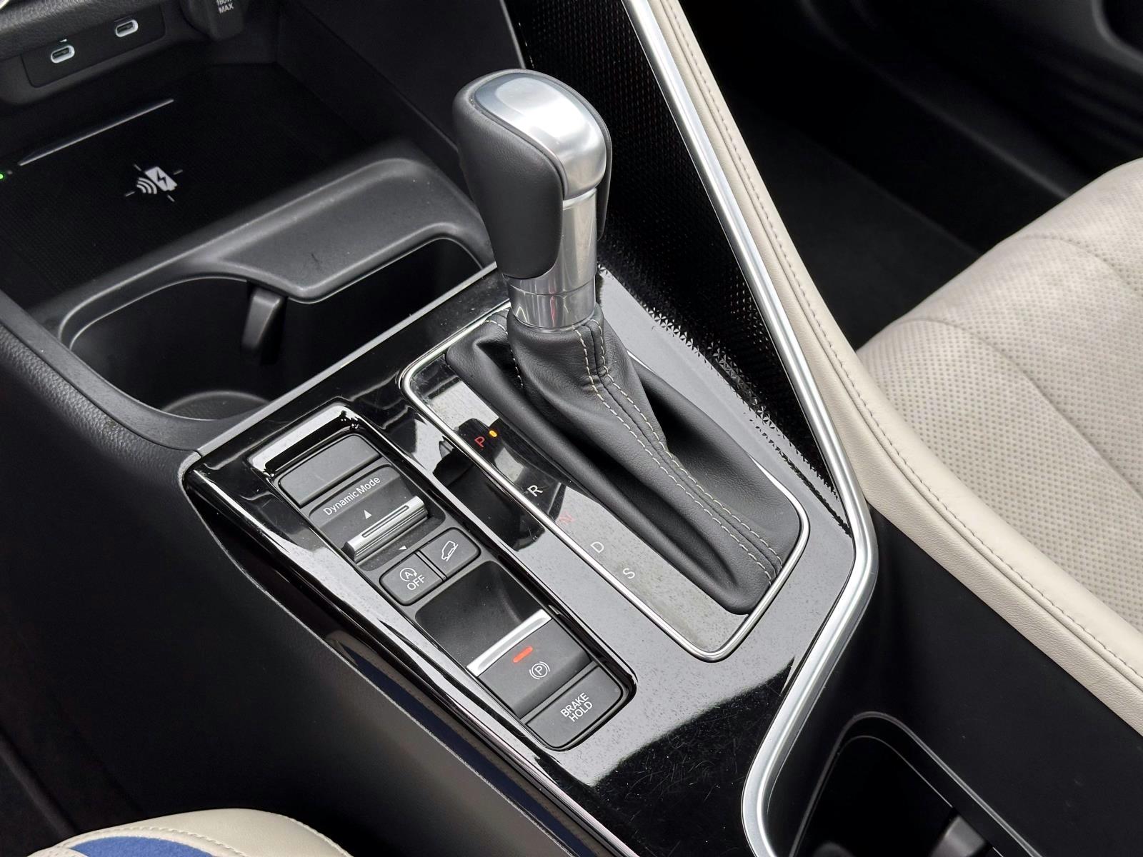 Certified Used 2025 White Acura AWD w/A-Spec Package image 32