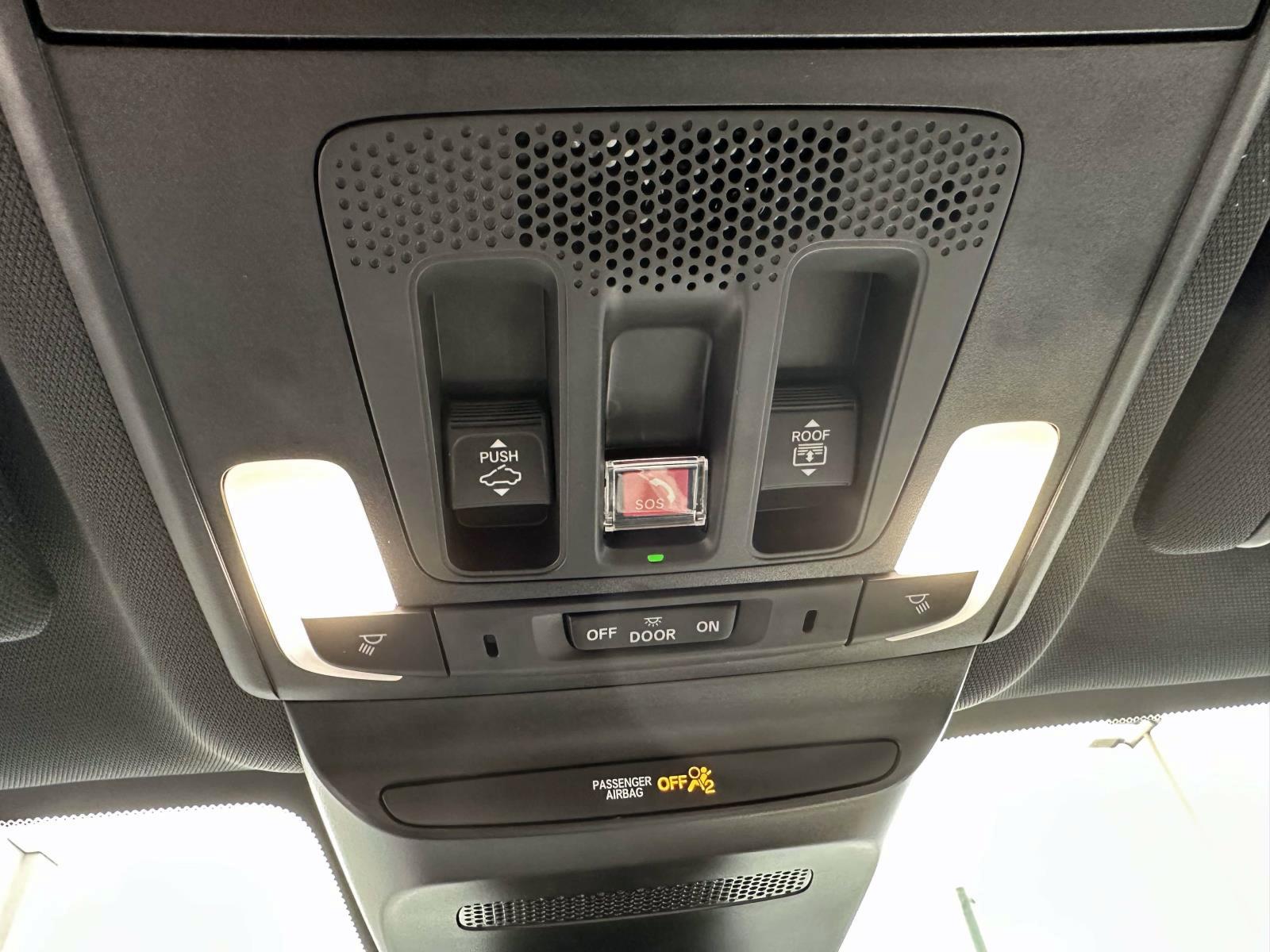 Certified Used 2025 White Acura AWD w/A-Spec Package image 33