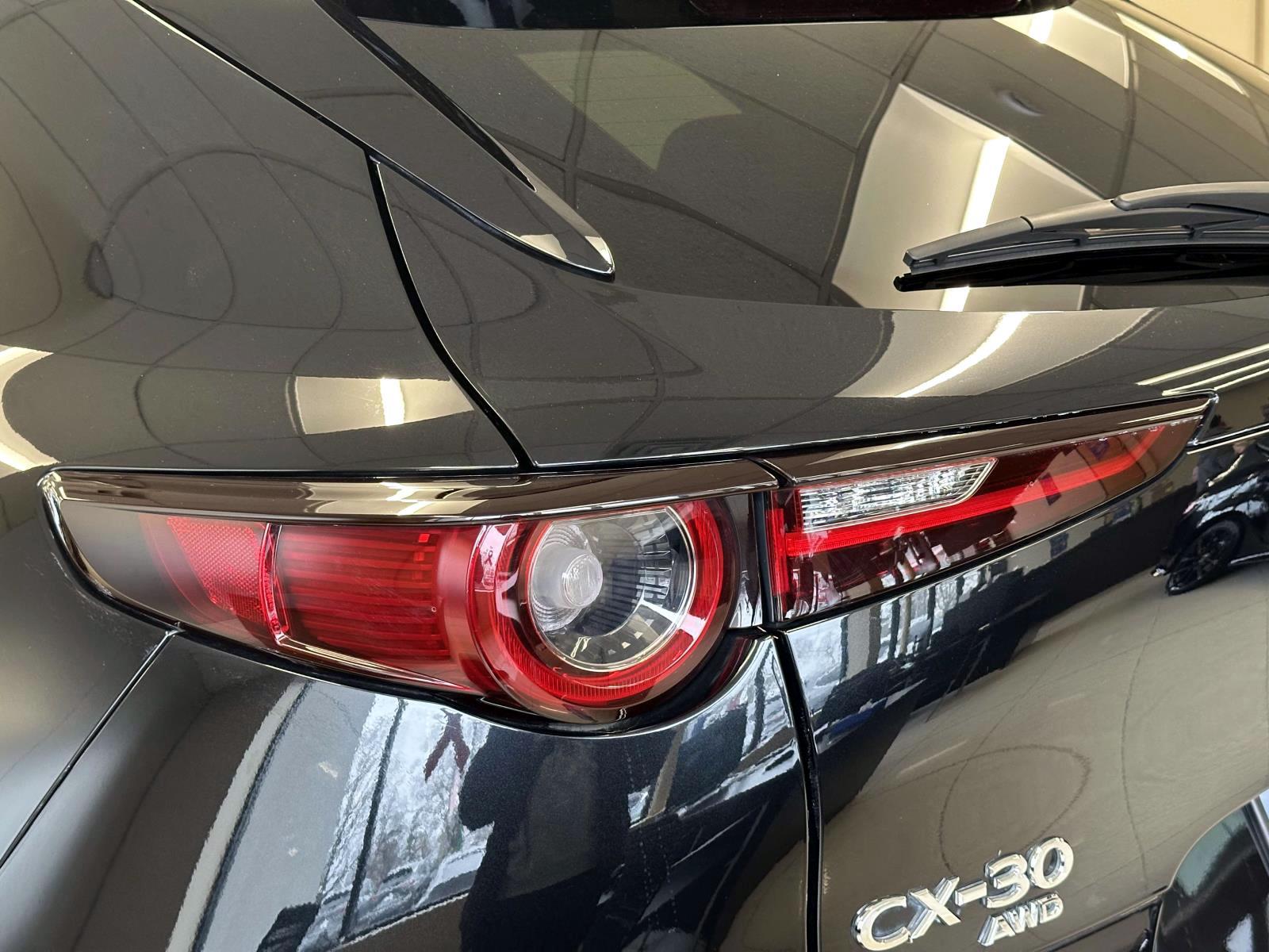 Used 2022 Black Mazda 2.5 S Preferred Package AWD image 6